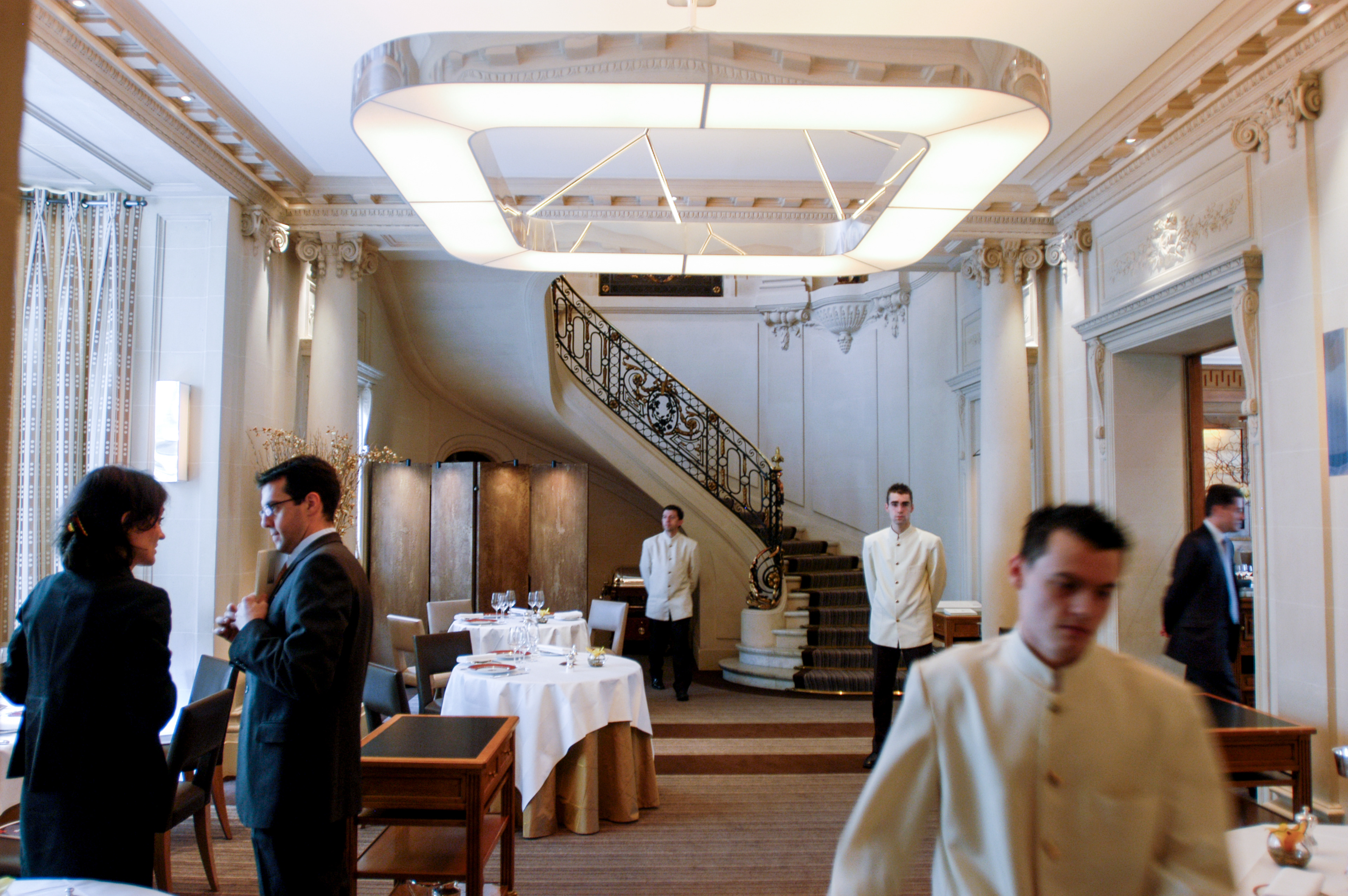 Le Taillevent restaurant at 15 rue Lamennais, Paris 8ème has been awarded two stars in the prestigious Michelin guide.