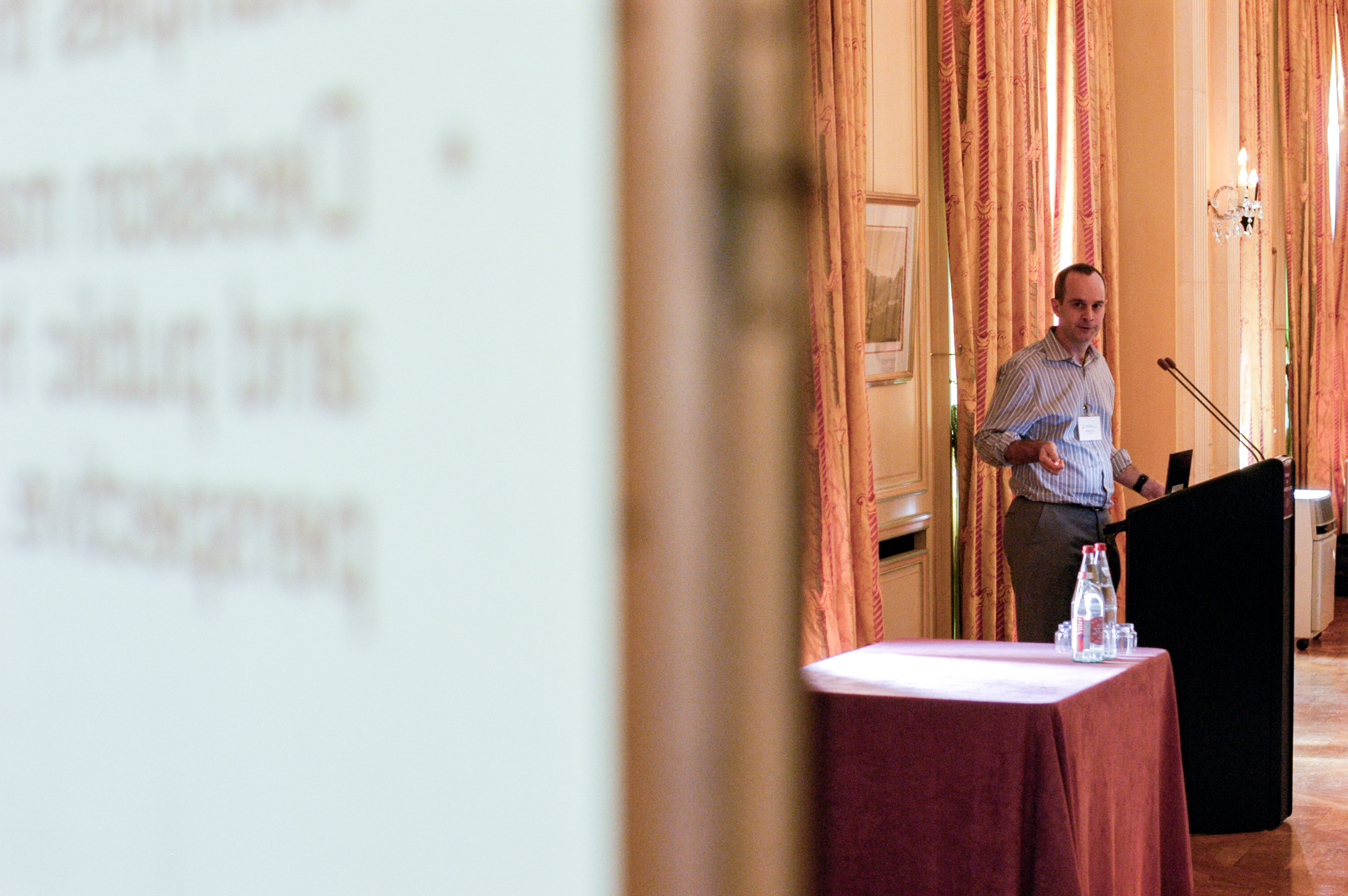 William Wells, TB Alliance Senior Communications Officer, speaking during the stakeholders association annual meeting at the Maison de l'Amerique Latine. Paris, France.