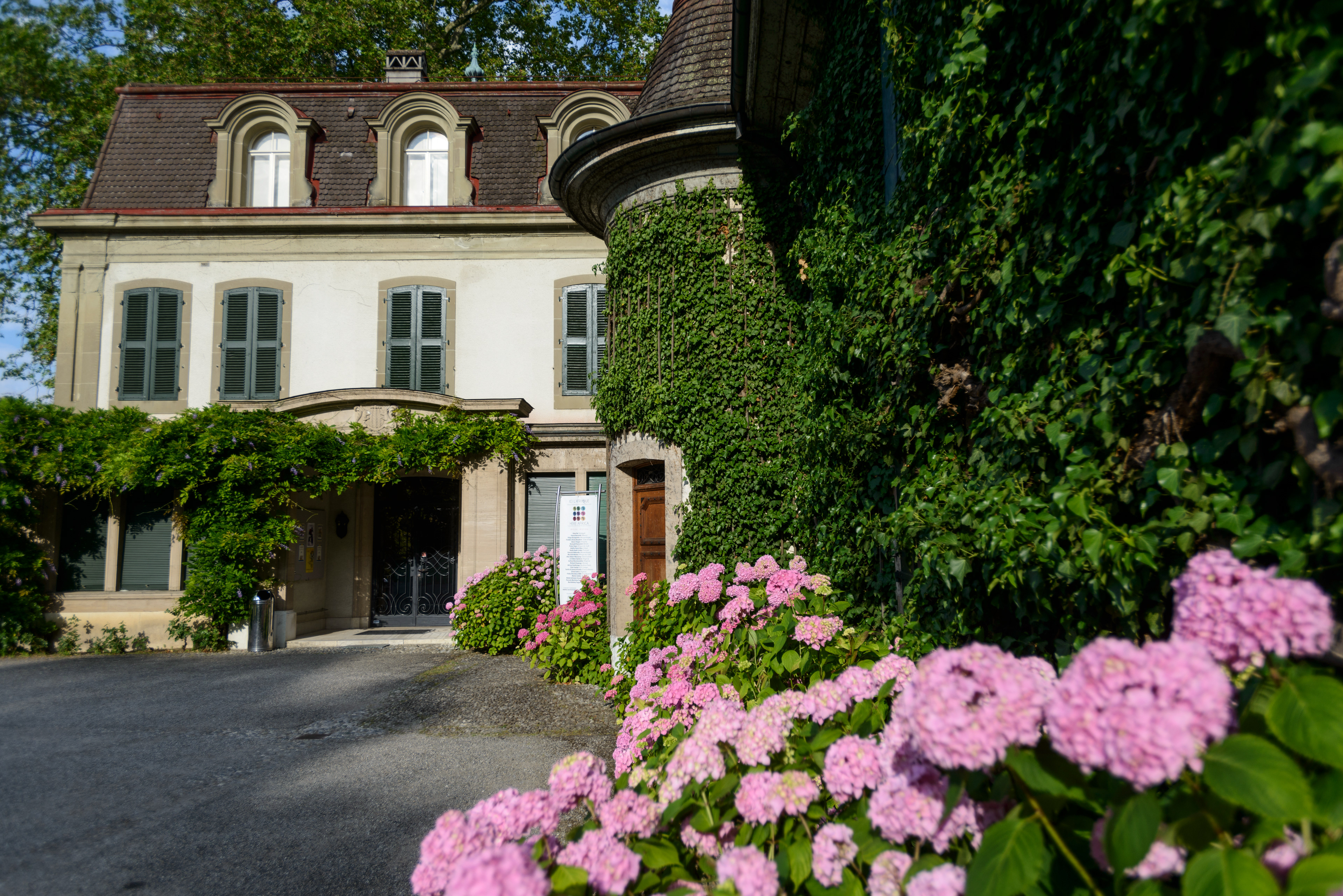 Le Musée des Suisses dans le Monde au Château de Penthes. Pregny-Chambesy, Genève, Suisse.