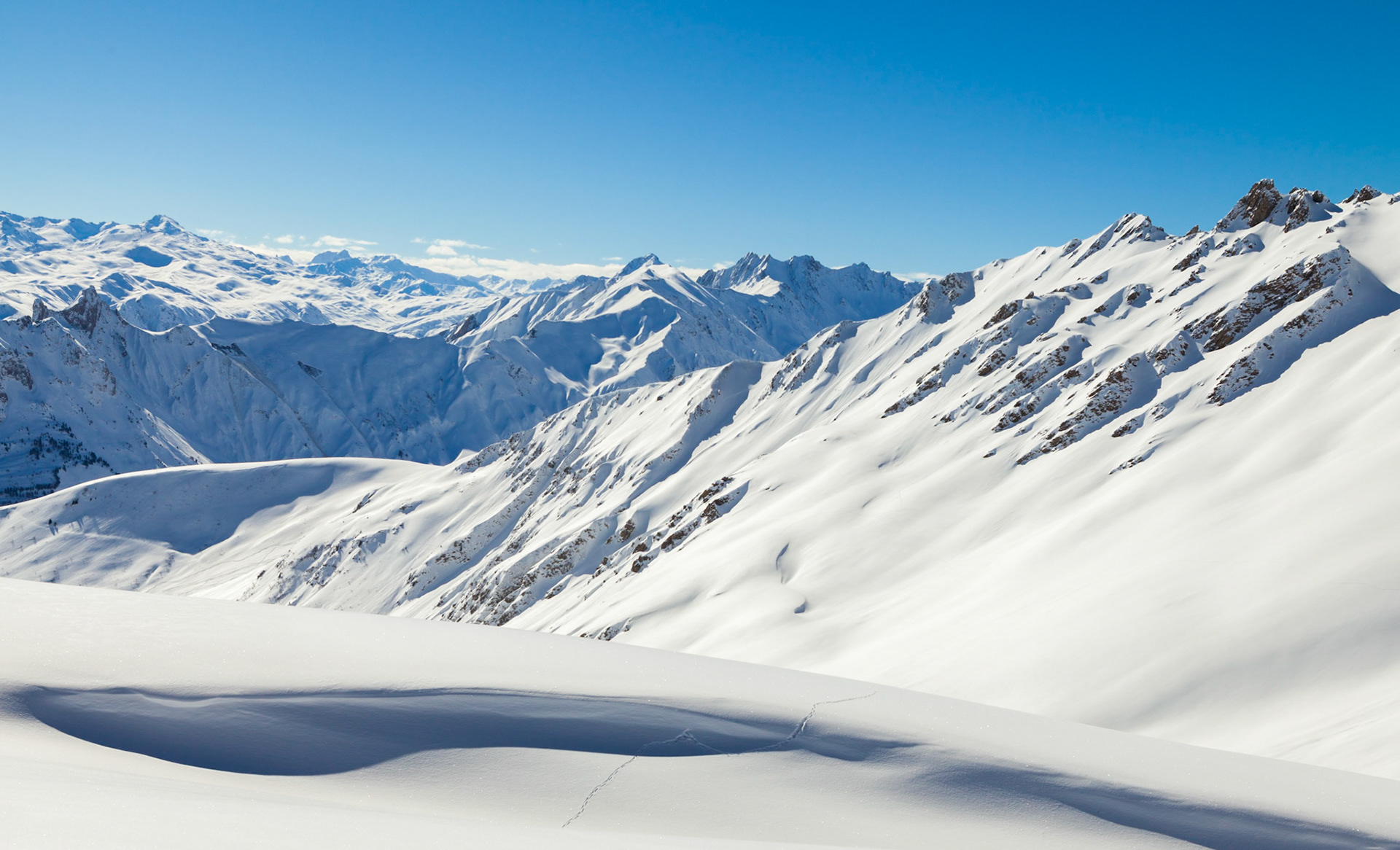 Sommets depuis le col du mottet à Valmorel
