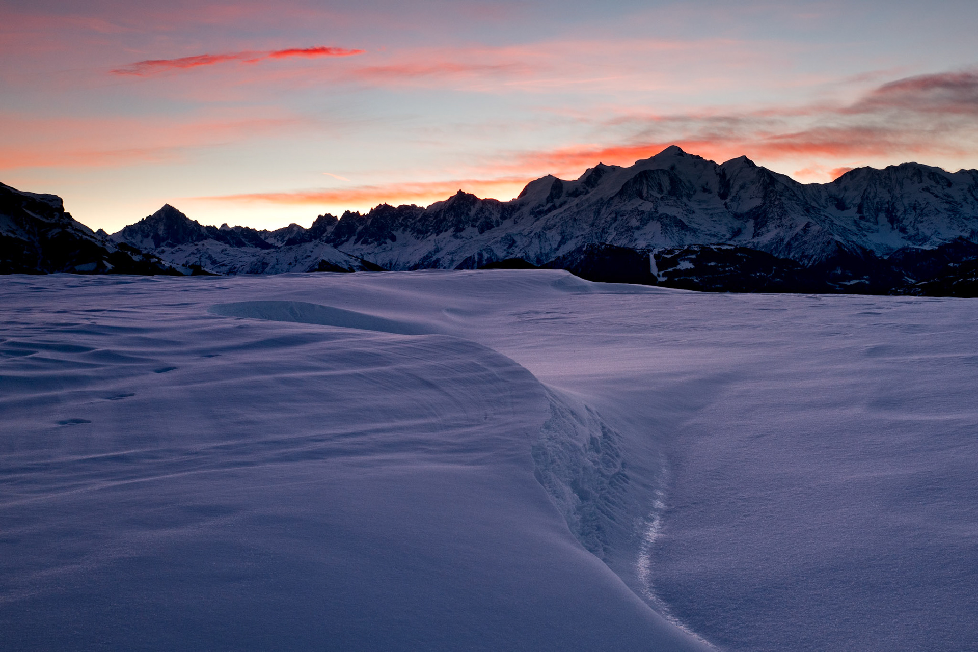 Le pic du midi et le Mont Blanc