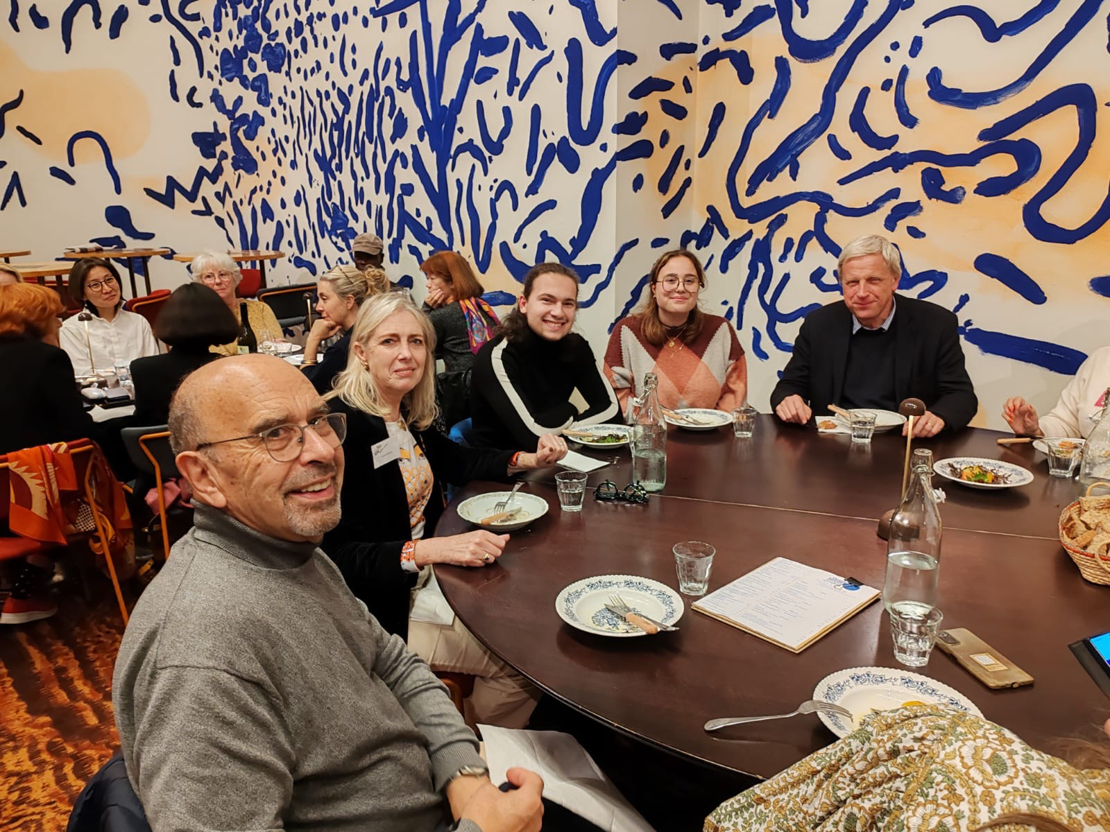 toujours beaucoup de convivialité