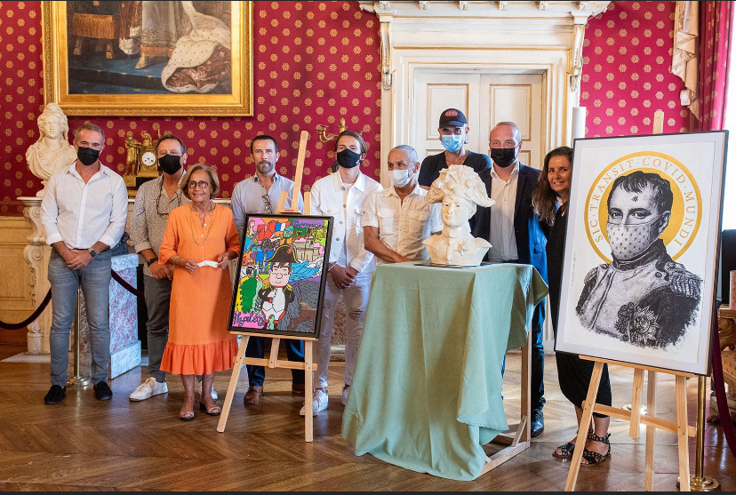 photo avec le jury à la remise des prix à la mairie d'Ajaccio (salon Napoléon), 5 août 2021