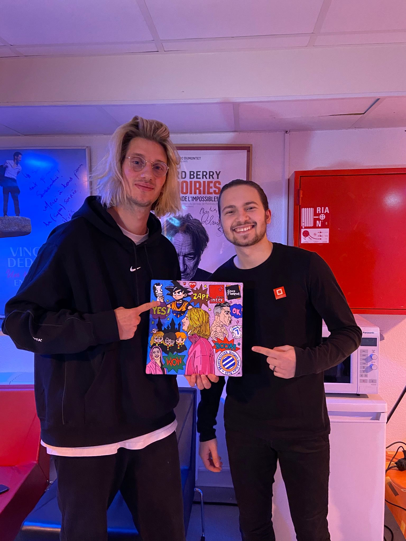 Très beau spectacle de Paul Mirabel, que j'ai eu la chance de rencontrer pour lui offrir une toile personnalisée