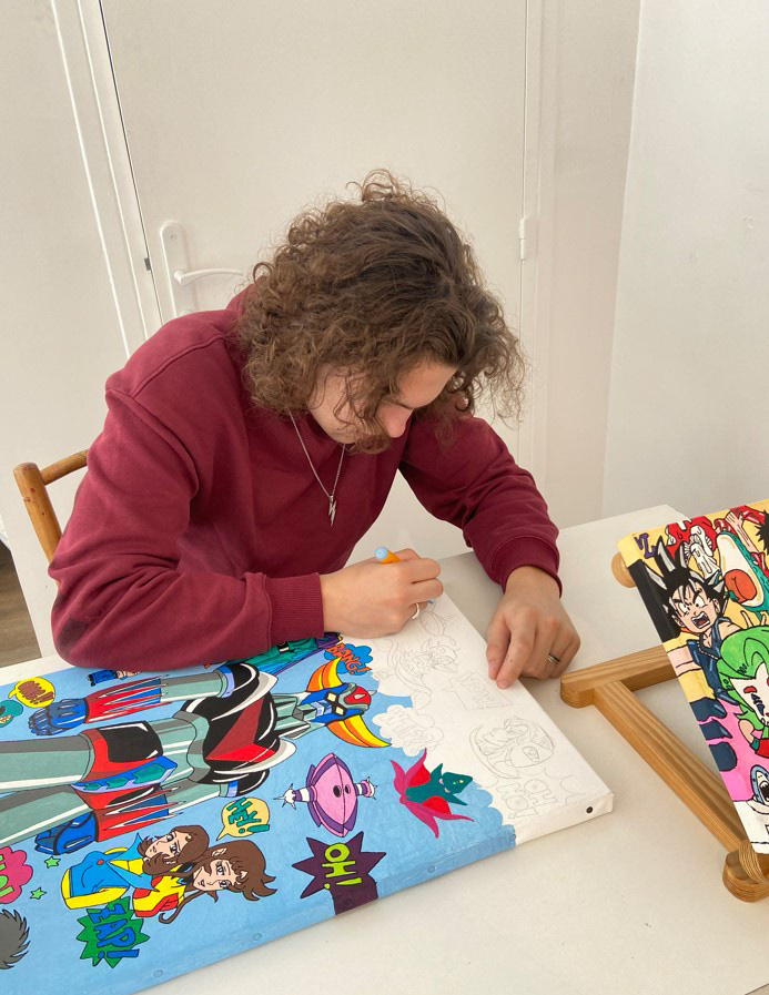toujours en plein travail