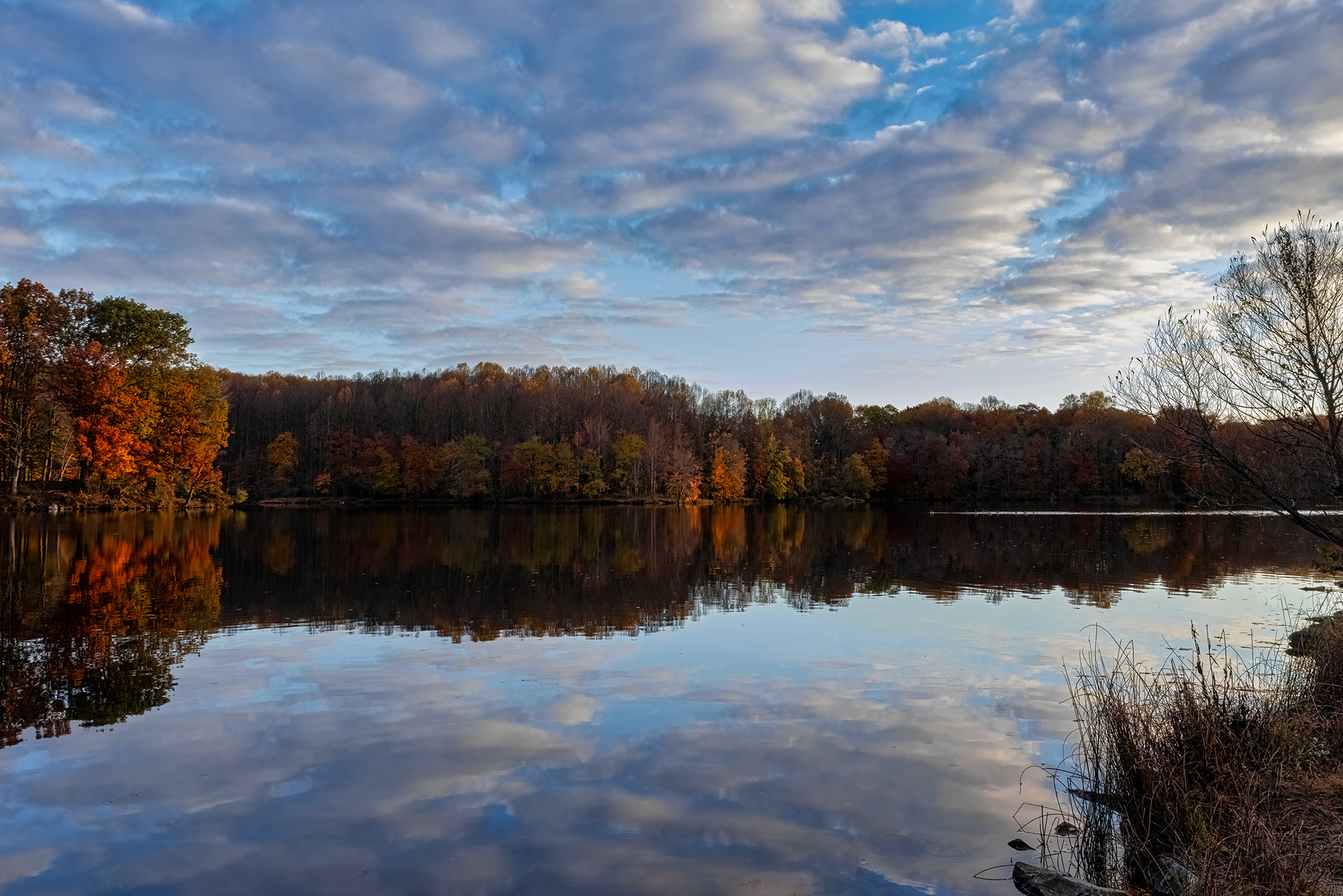 Blog Post hero banner. This is what the RAW image should look like when users perform the tutorial. The image is of Centennial Park, MD..