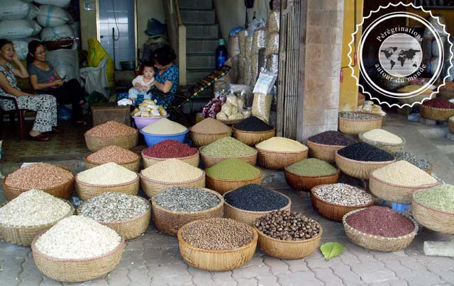 Marché de Cho Dong Xuan, Hanoi, Vietnam