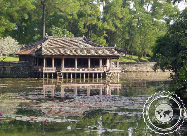 Vietnam, temple de l'empereur Tu Duc