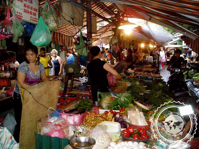 Marché de Cho Dong Xuan, Hanoi, Vietnam