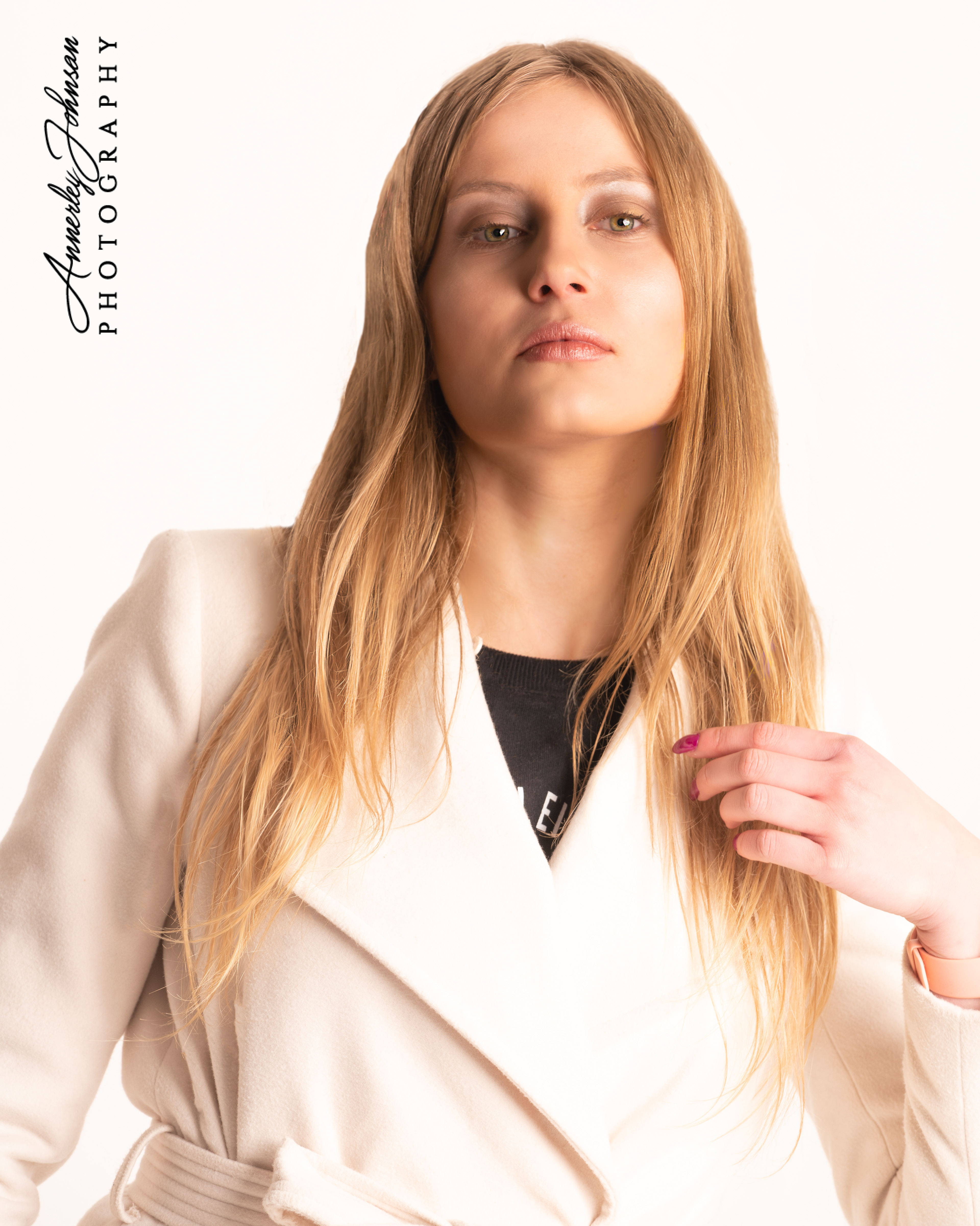 Model: Klaudia Łukasińska MUA: Charlotte Rebecca Lutwyche
