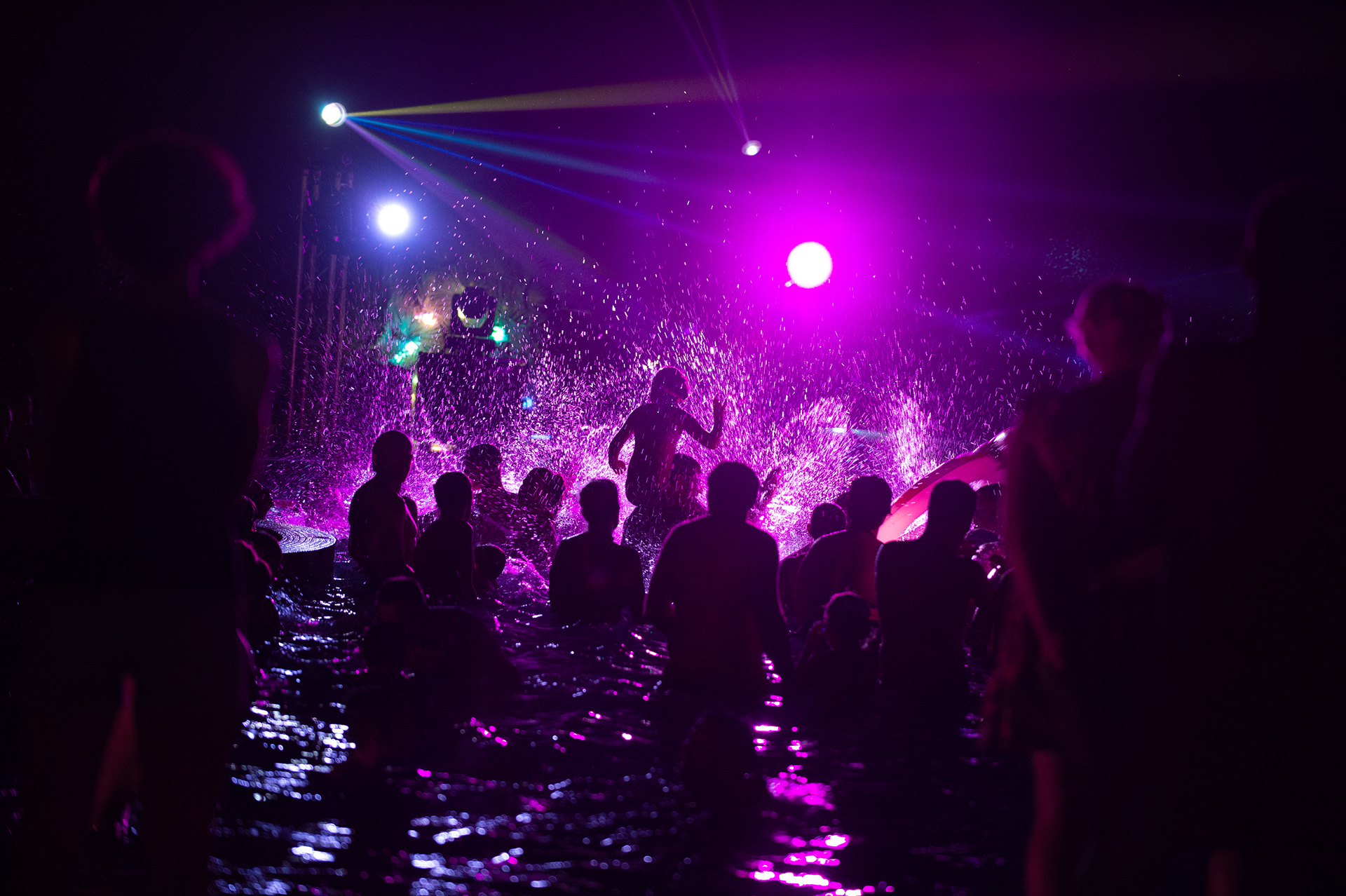 Swimming pool party - BISCAROSSE
