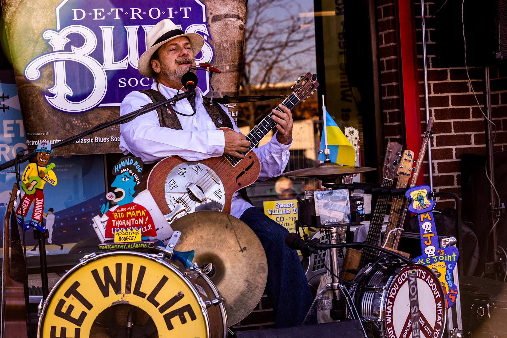 Wet Willie's One man Blues band, Detroit, MI