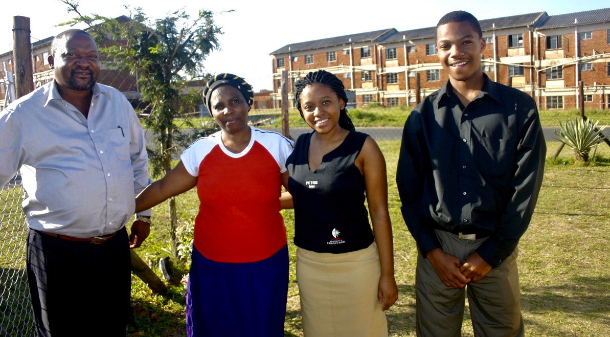 This family hosted us for dinner 
