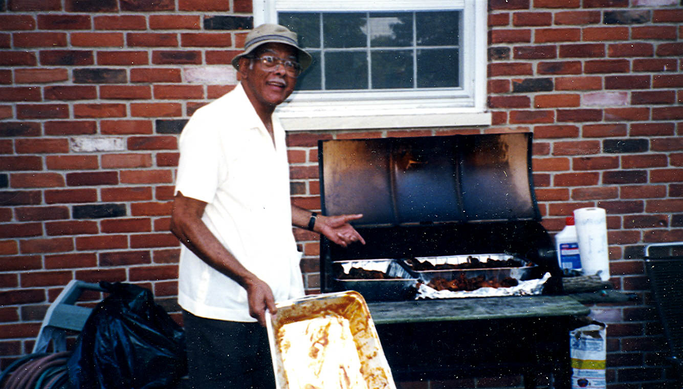 Walter (The Claw), friend & barbecue specialist