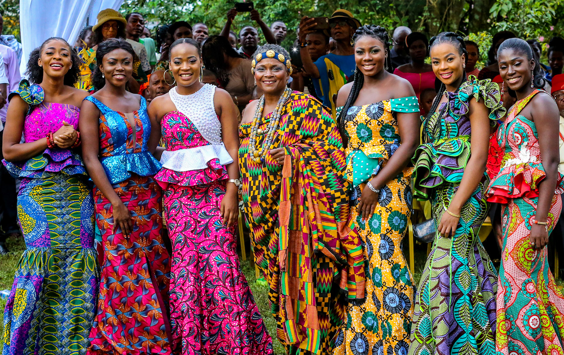 Maxine With Miss Ghana Contestants