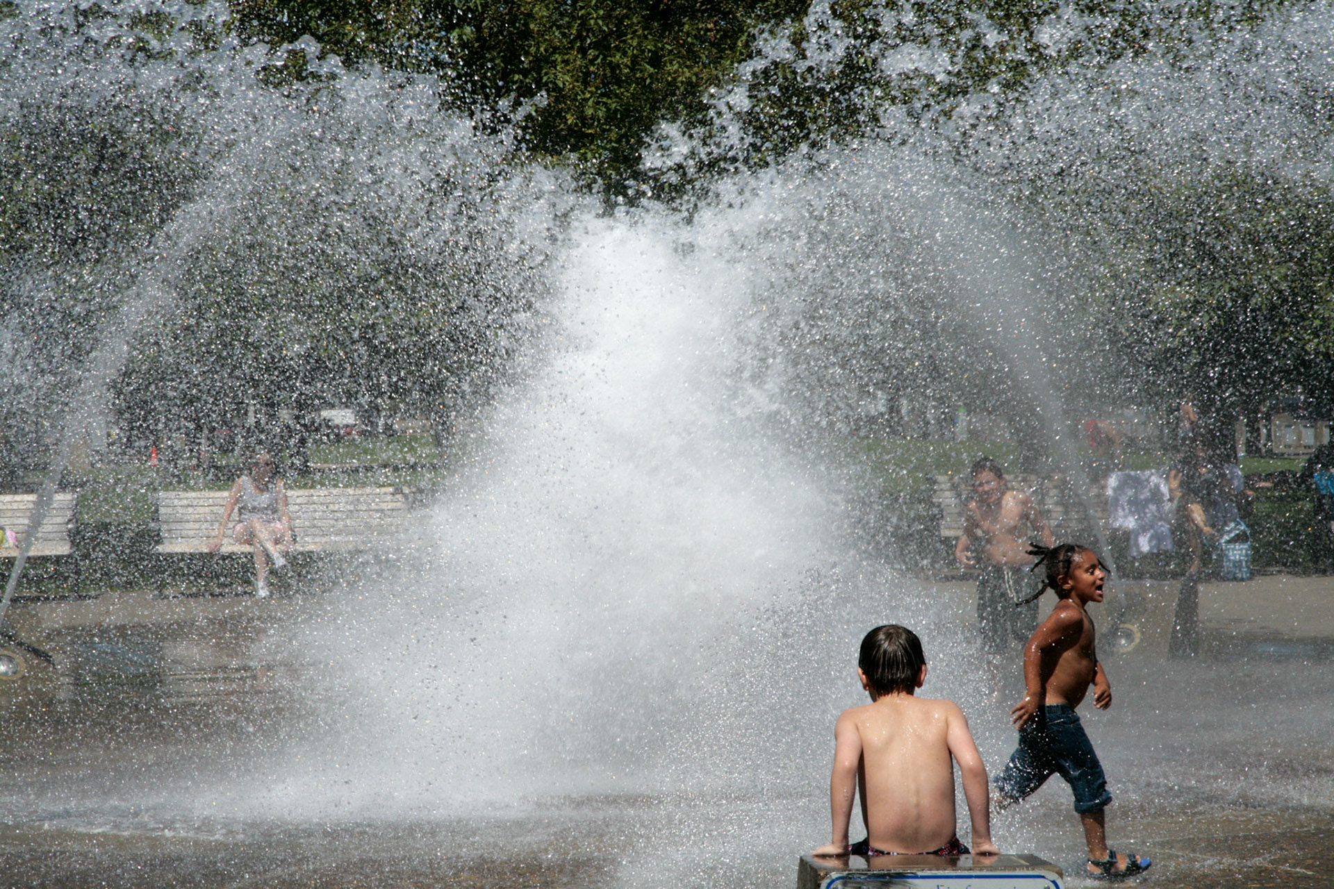 Running through the Salmon Street Fountain.