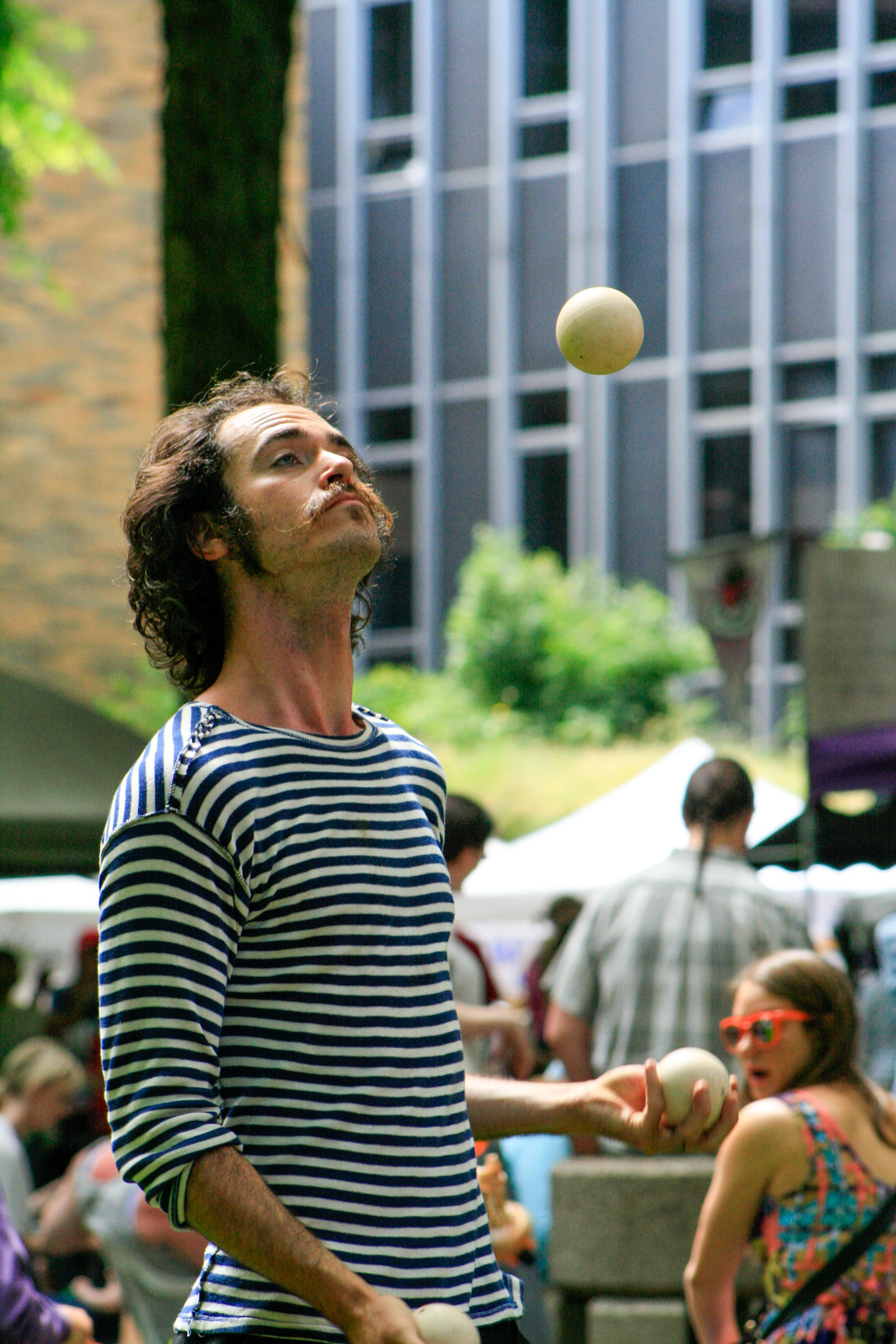 The juggler.