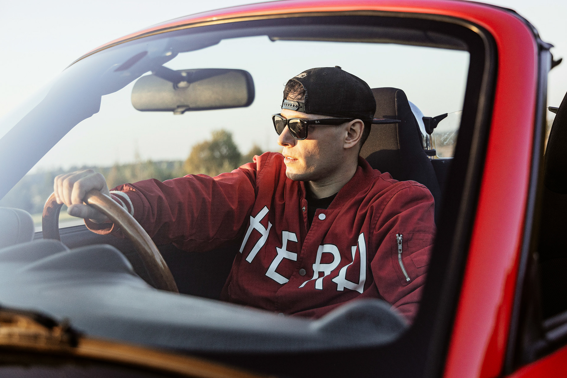 "HERO" feat. DAIHATSU 