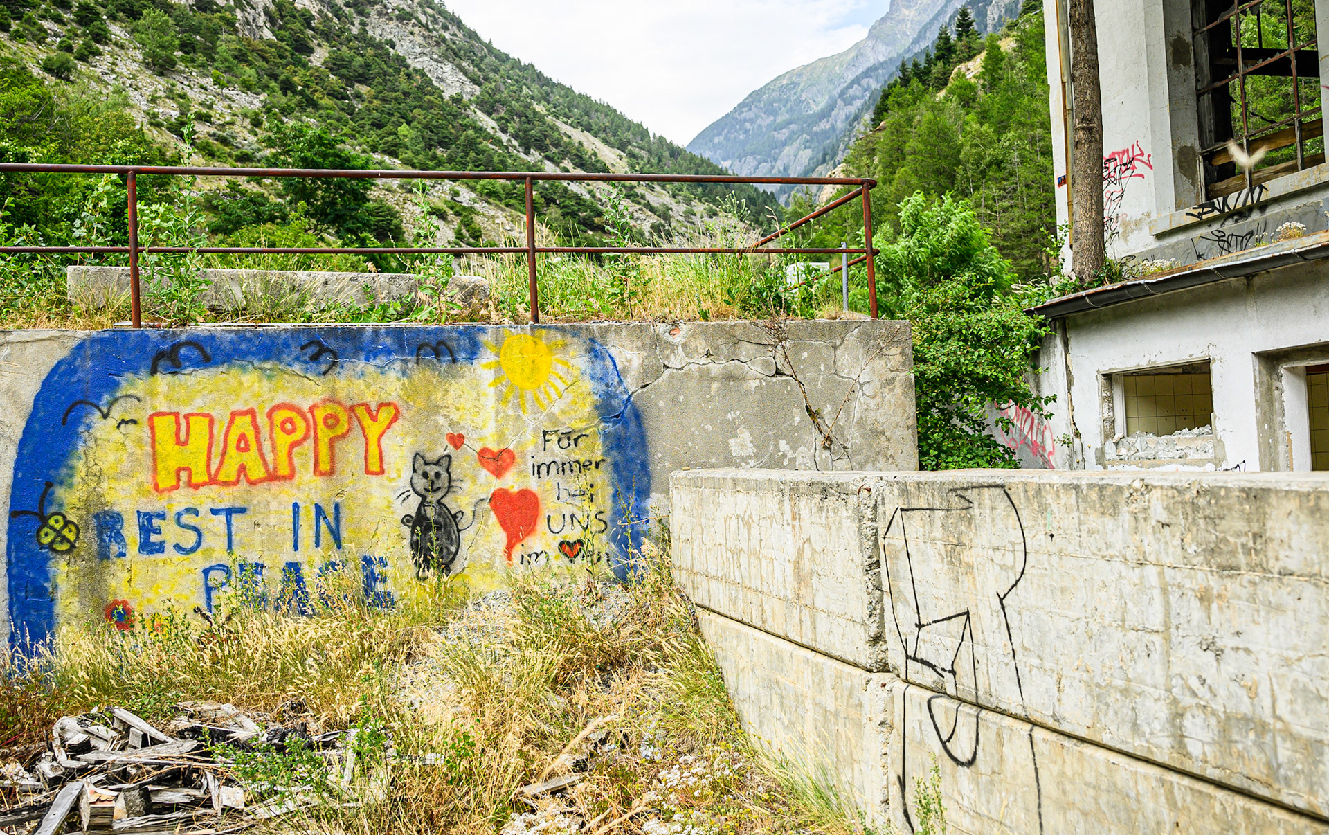 Alte Lonza Gampel Grafitti