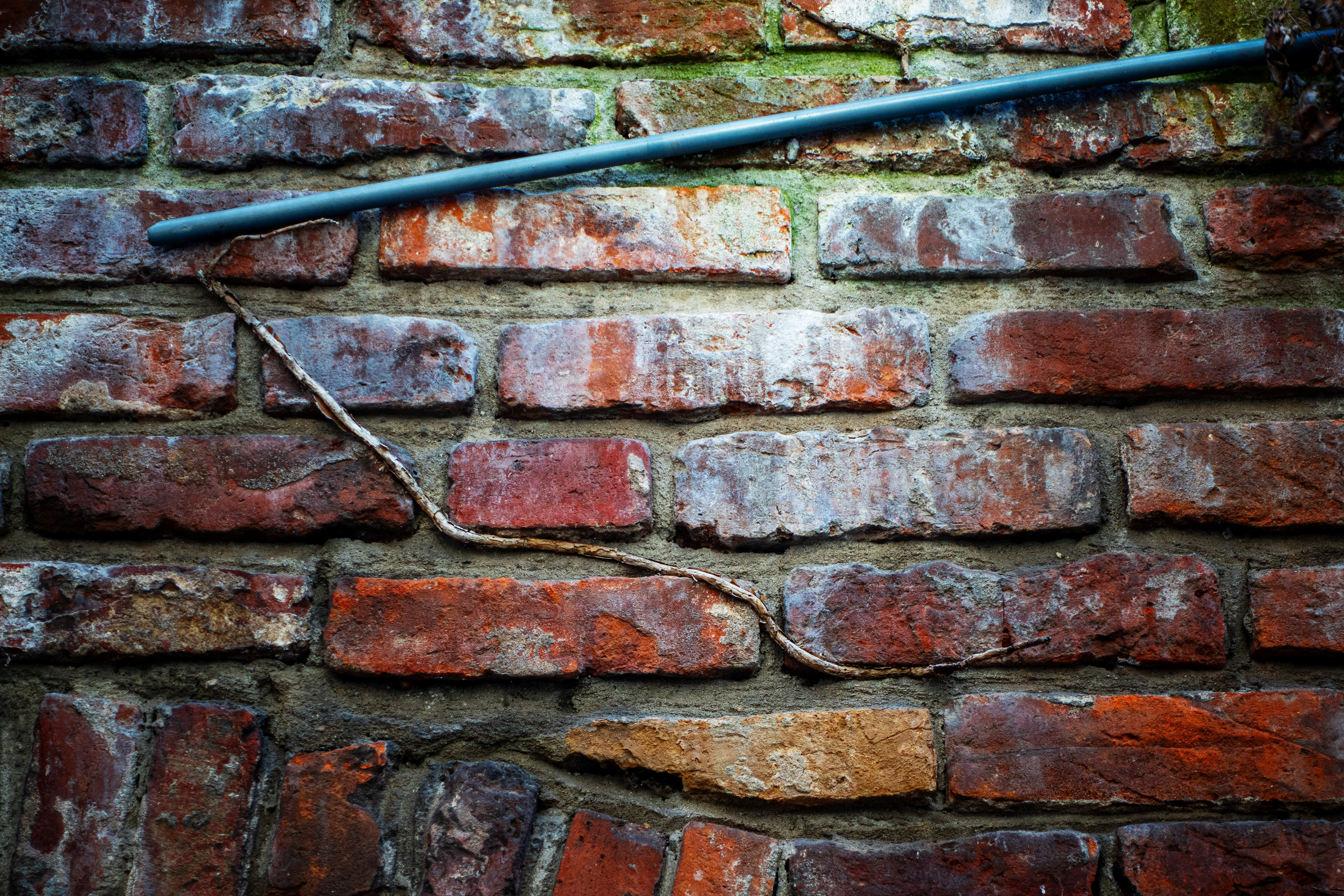 Ereignisse an einer Mauer