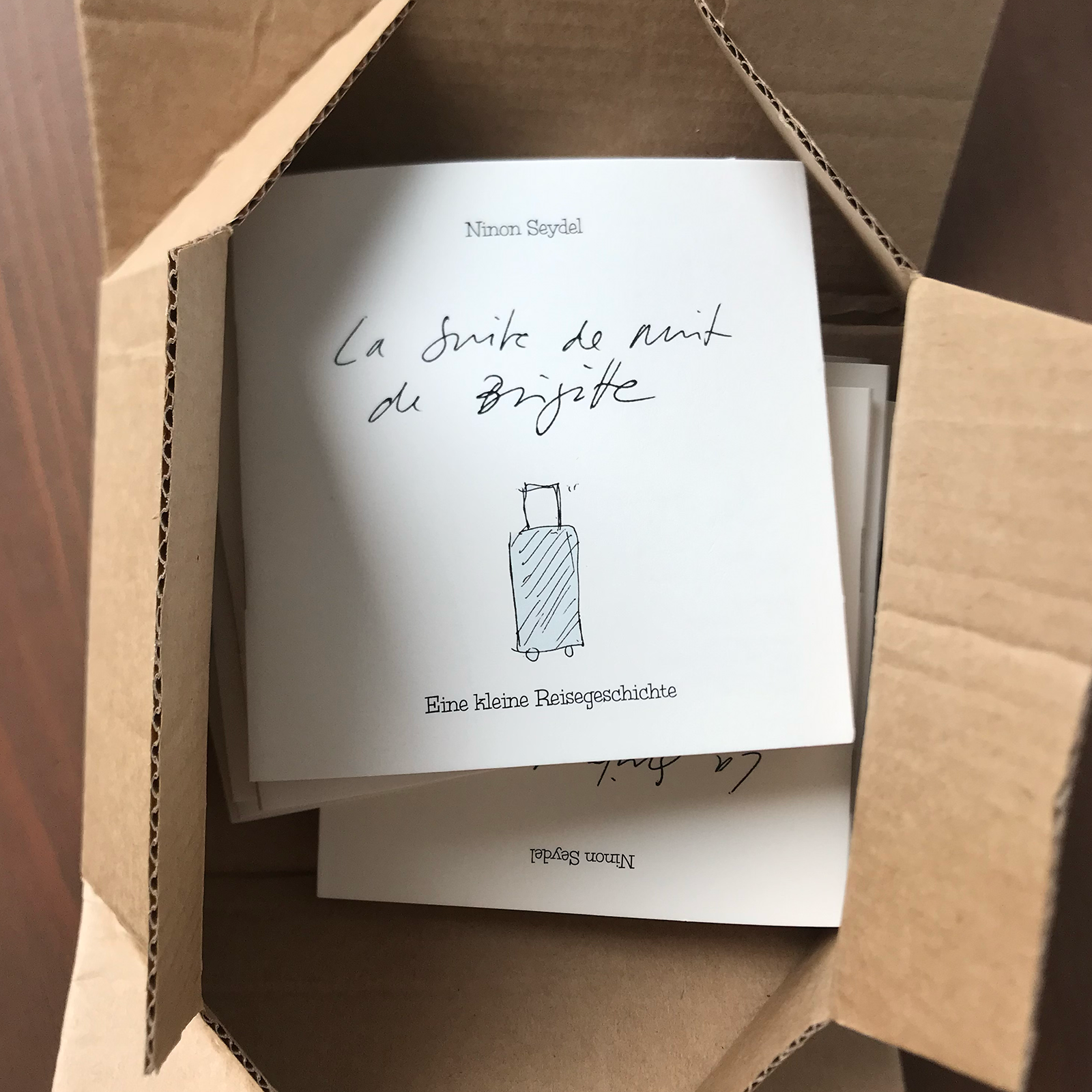 book available via Ninon_Seydel@web.de