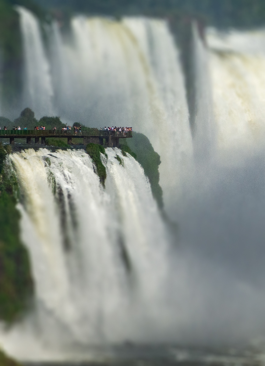 Waterfalls (Foz do Iguaçu - PR)