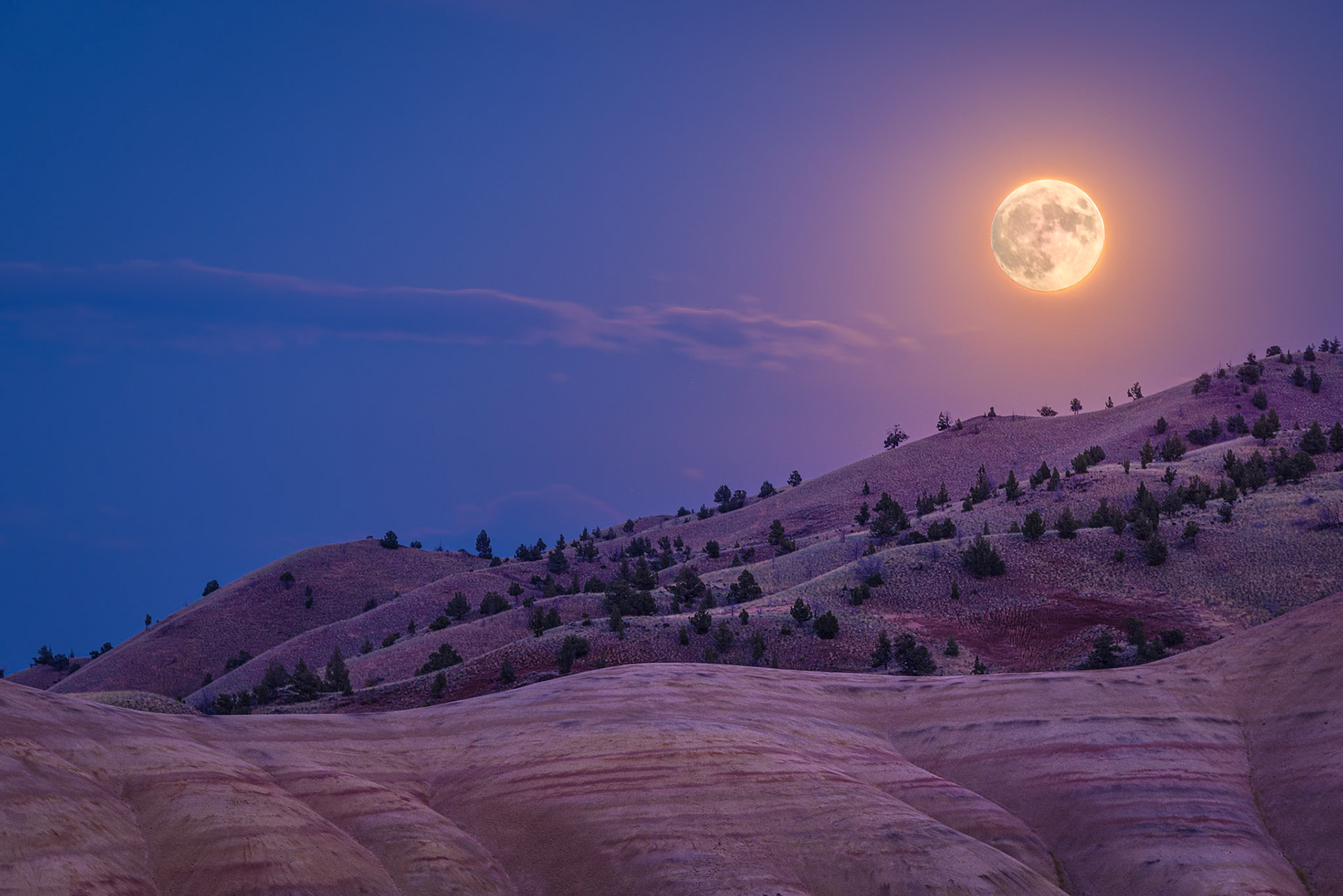 Moonrise over Painted Hills Unit, John Day Fossil Beds National Monument