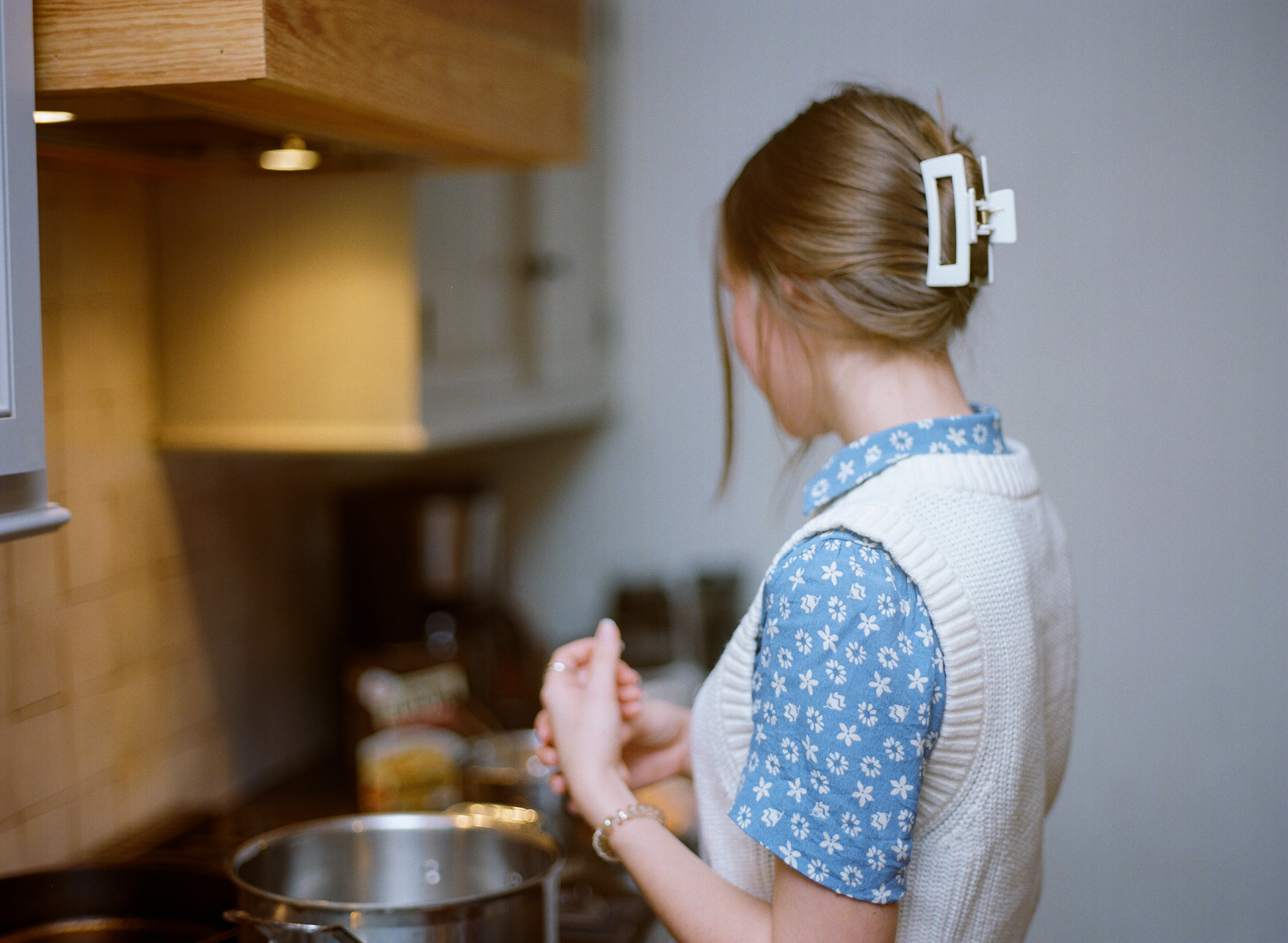 Bella cooking dinner