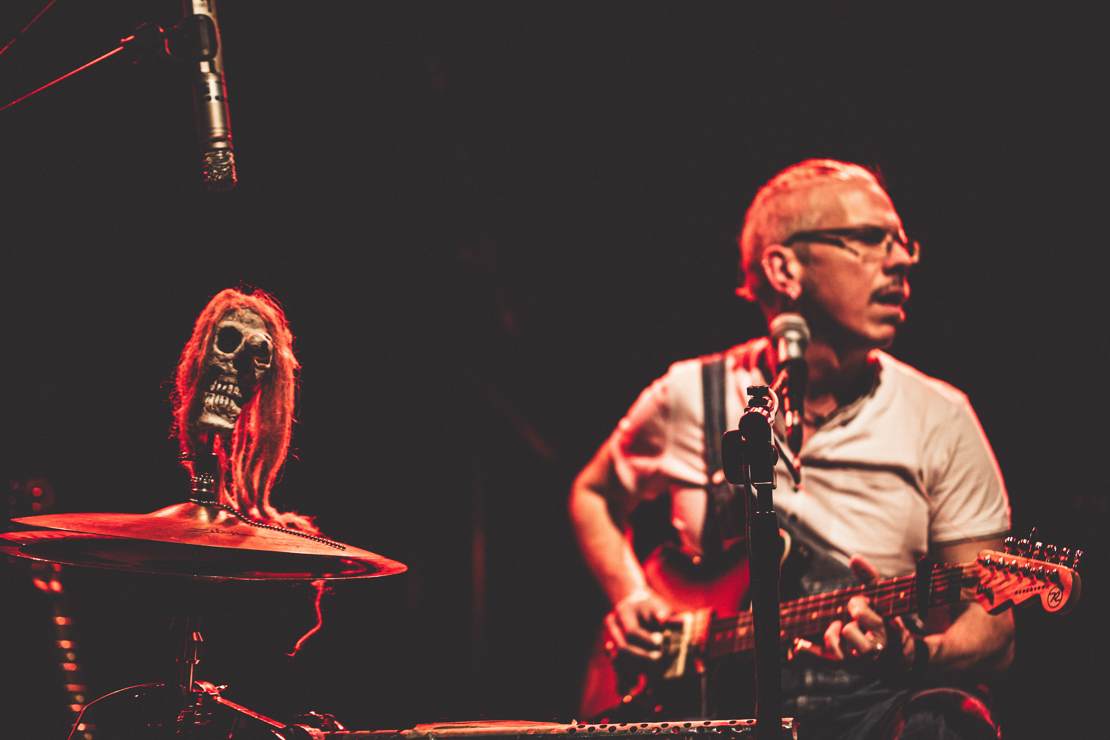 404 — OFFSTAGE You’ve reached the wrong gig, try the main stage instead.