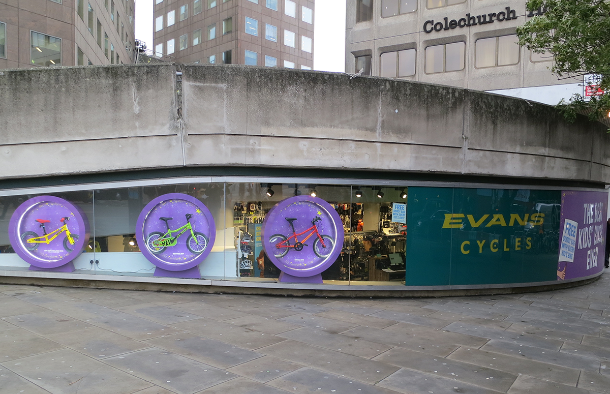 Evan cycles hendon sale