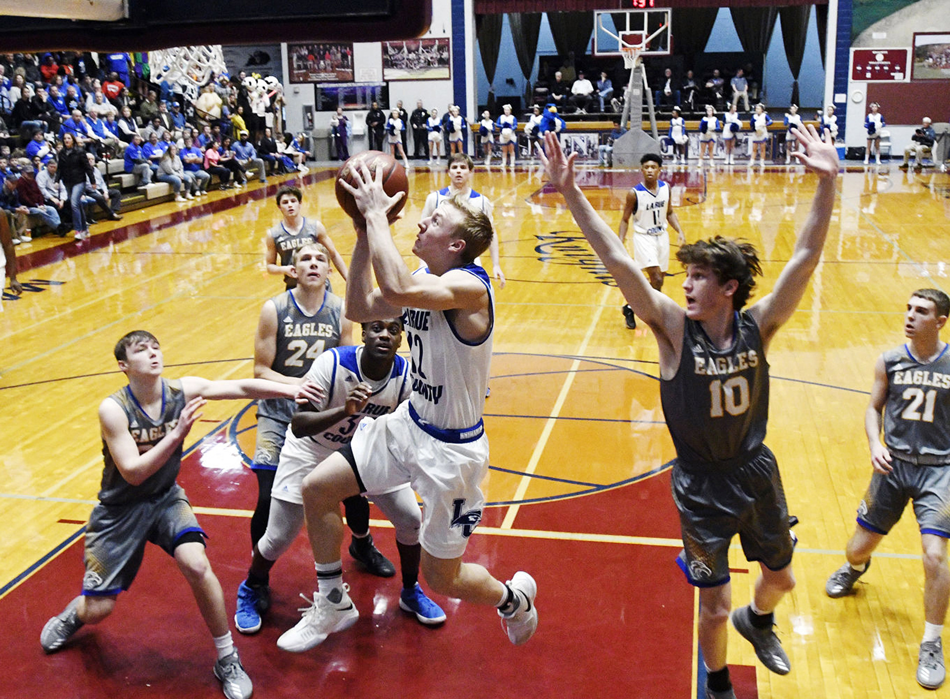 LaRue County's Noah Davis goes to the basket against Bethlehem during a Boys' 5th Region Basketball Tournament quarterfinal game Thursday, March 1, 2018 at Roby Dome in Lebanon. (Jill Pickett/The News-Enterprise)