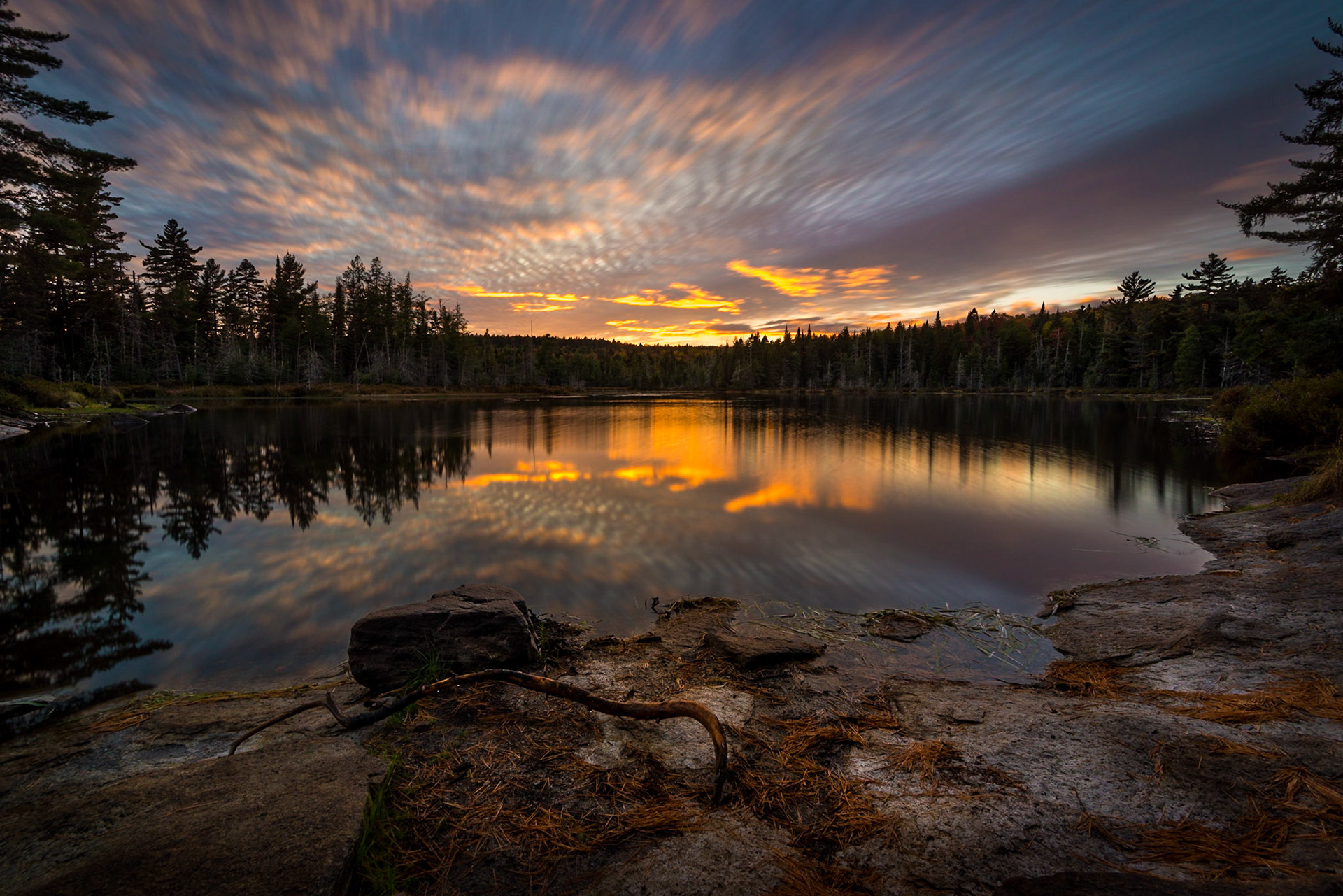 Gabet Lake - Mauricie, Quebec, July 2018