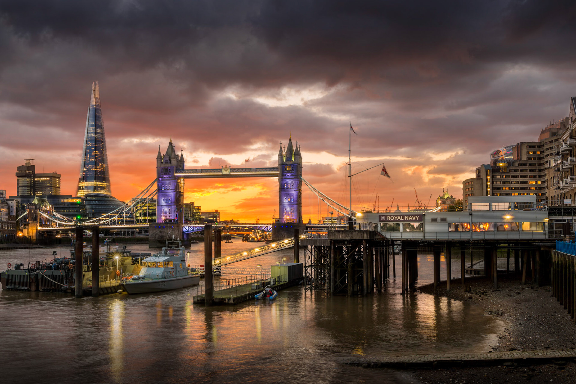 London gate - UK, September 2015