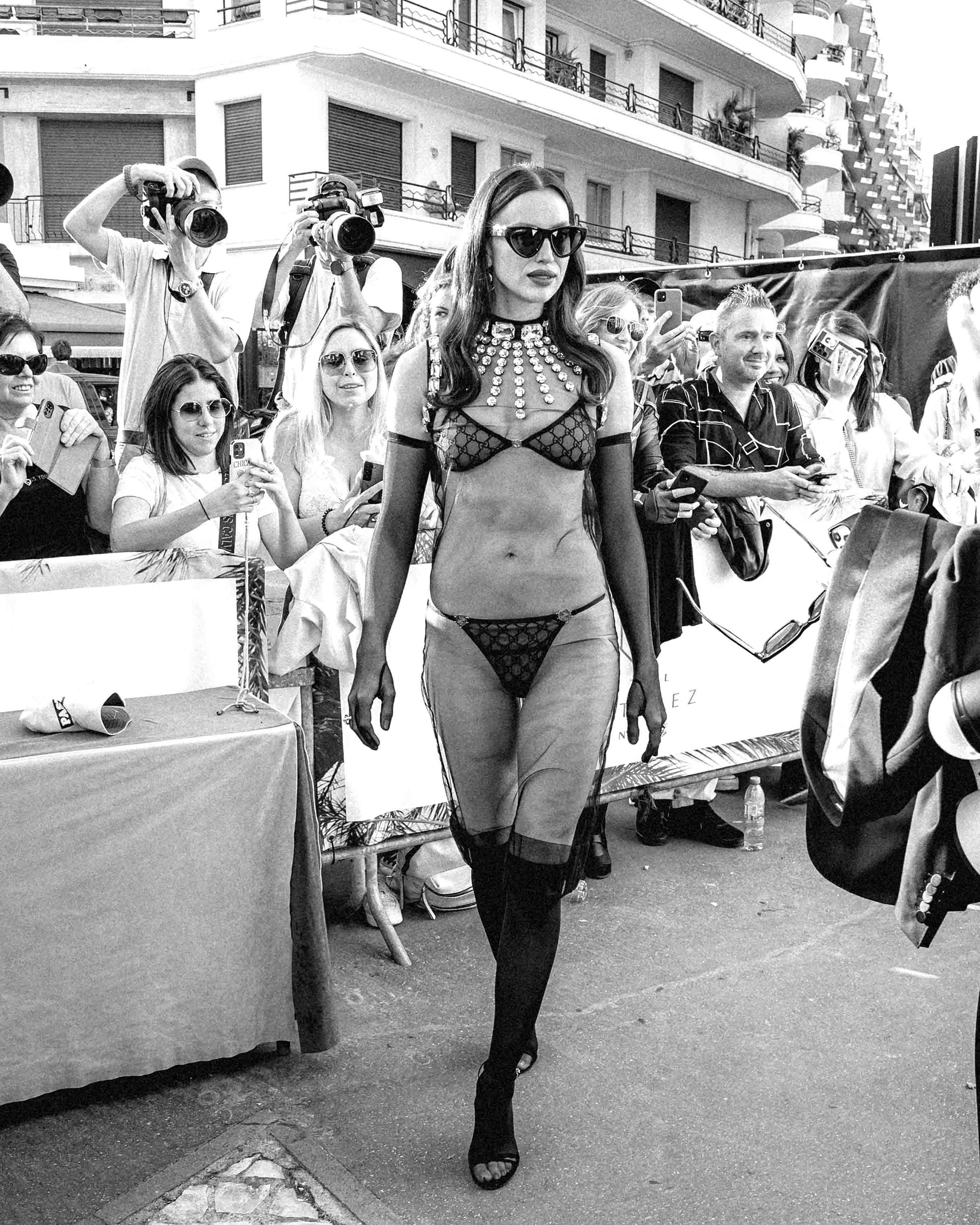 IRINA SHAYK I FESTIVAL DE CANNES 2023