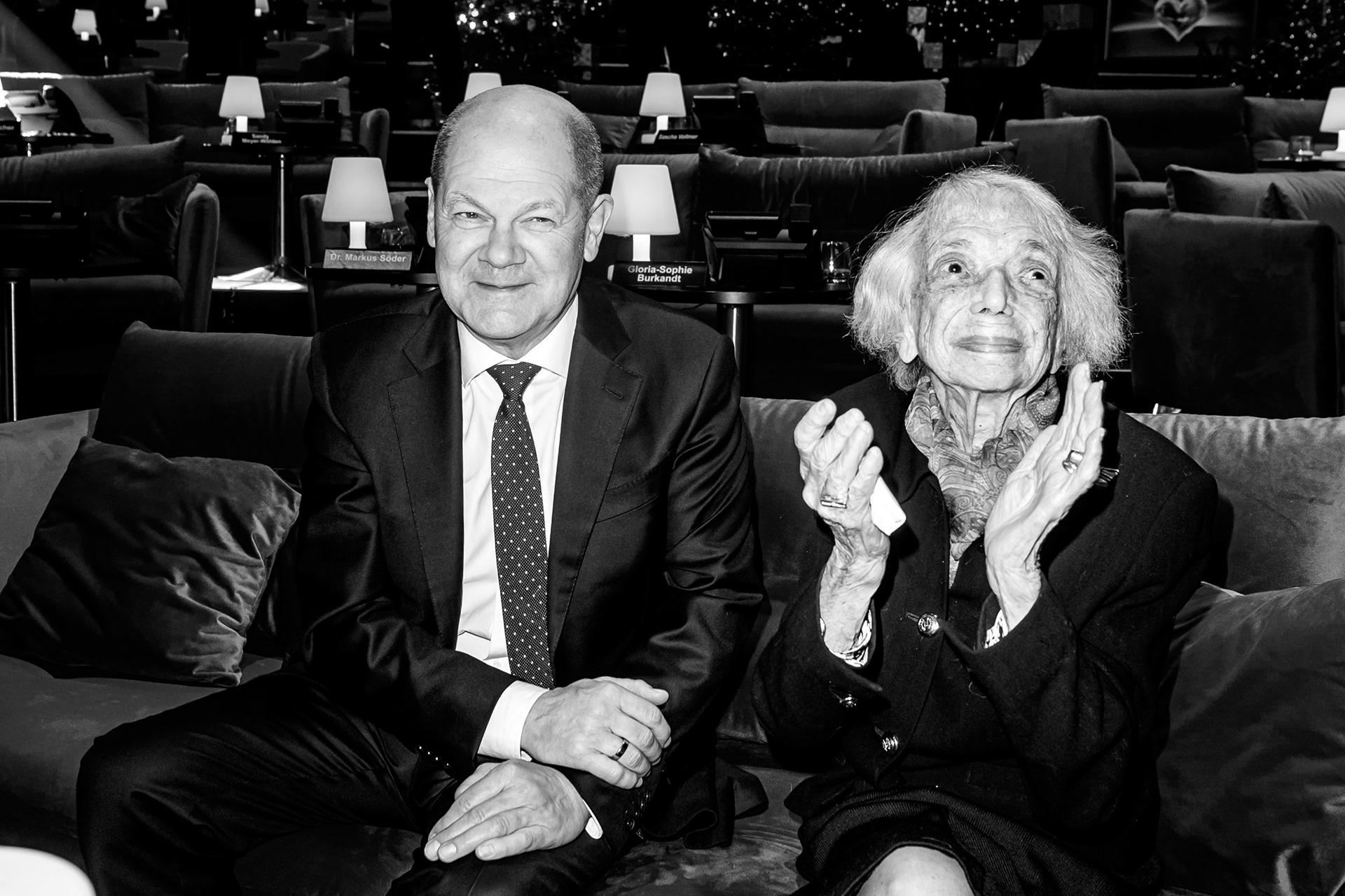 OLAF SCHOLZ & MARGOT FRIEDLÄNDER I HERZ FÜR KINDER SPENDENGALA 2023