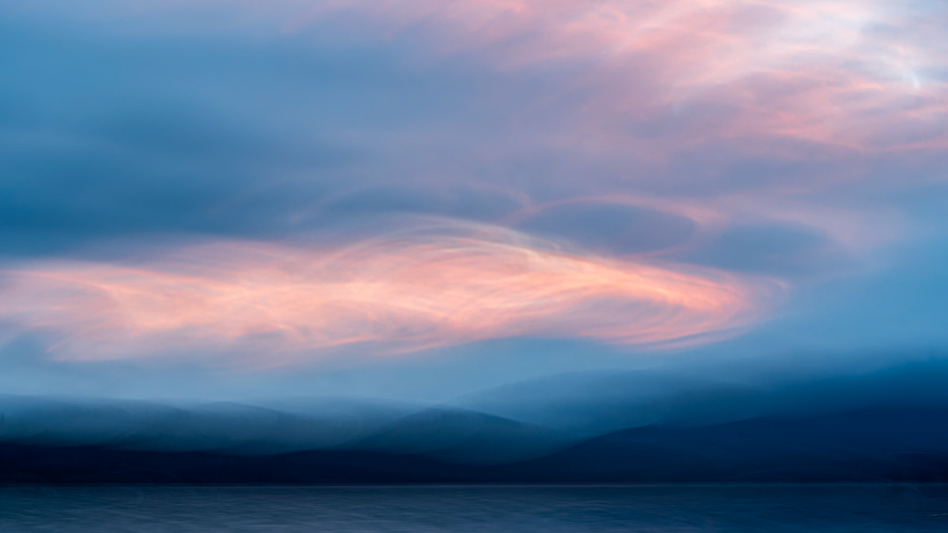 Scribble clouds