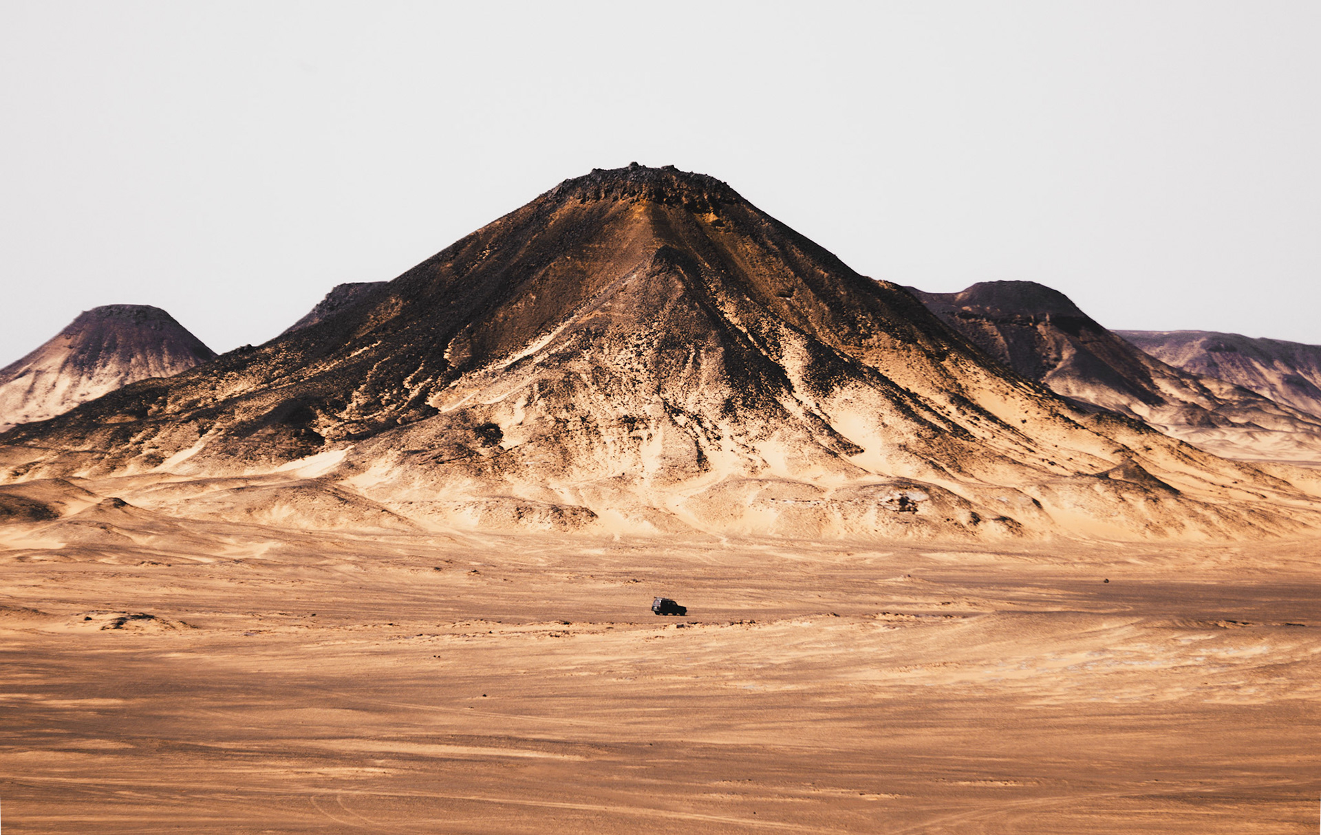 BLACK DESERT, EGYPT