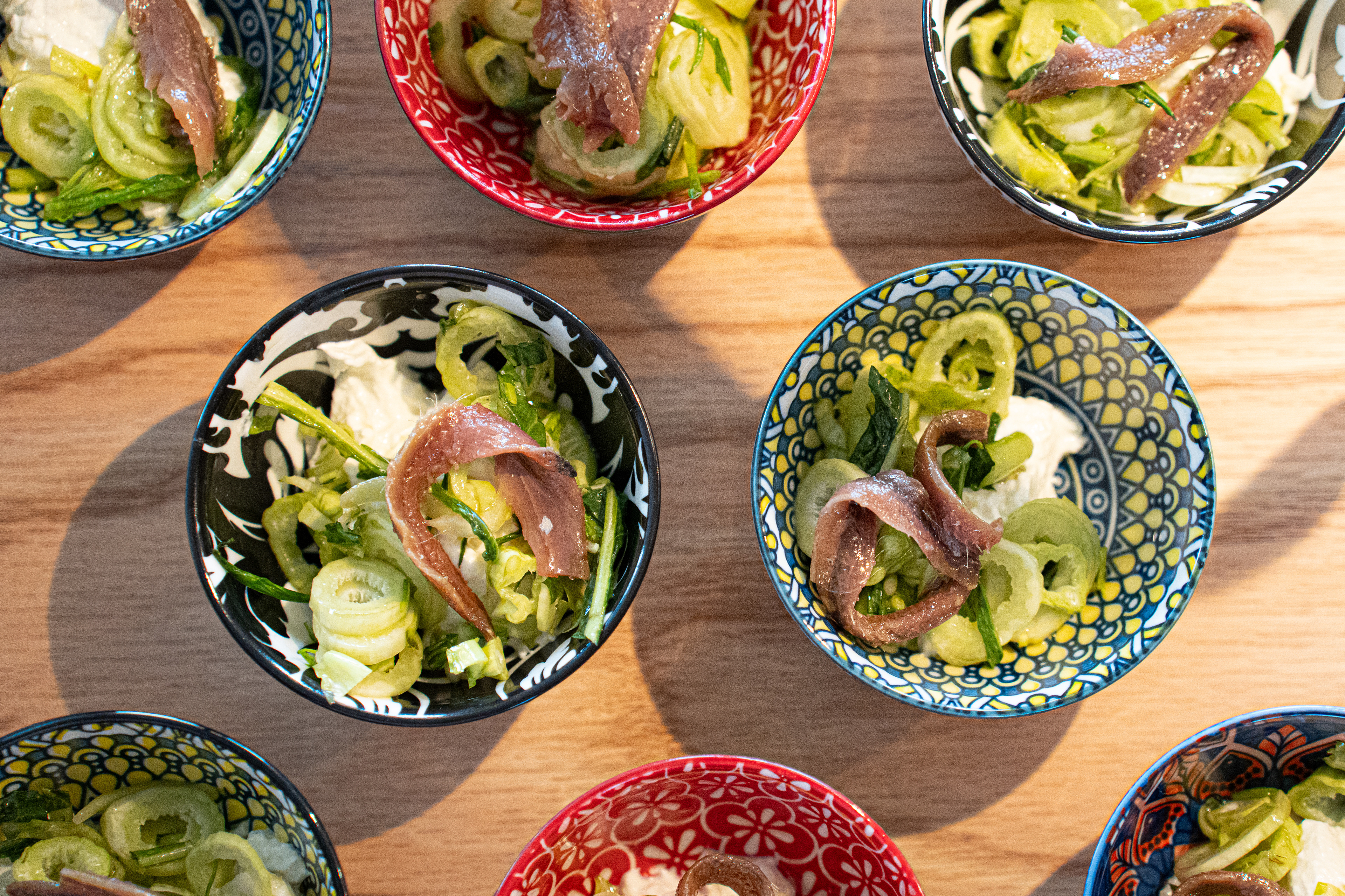 PUNTARELLE E ACCIUGHE DEL CANTABRICO