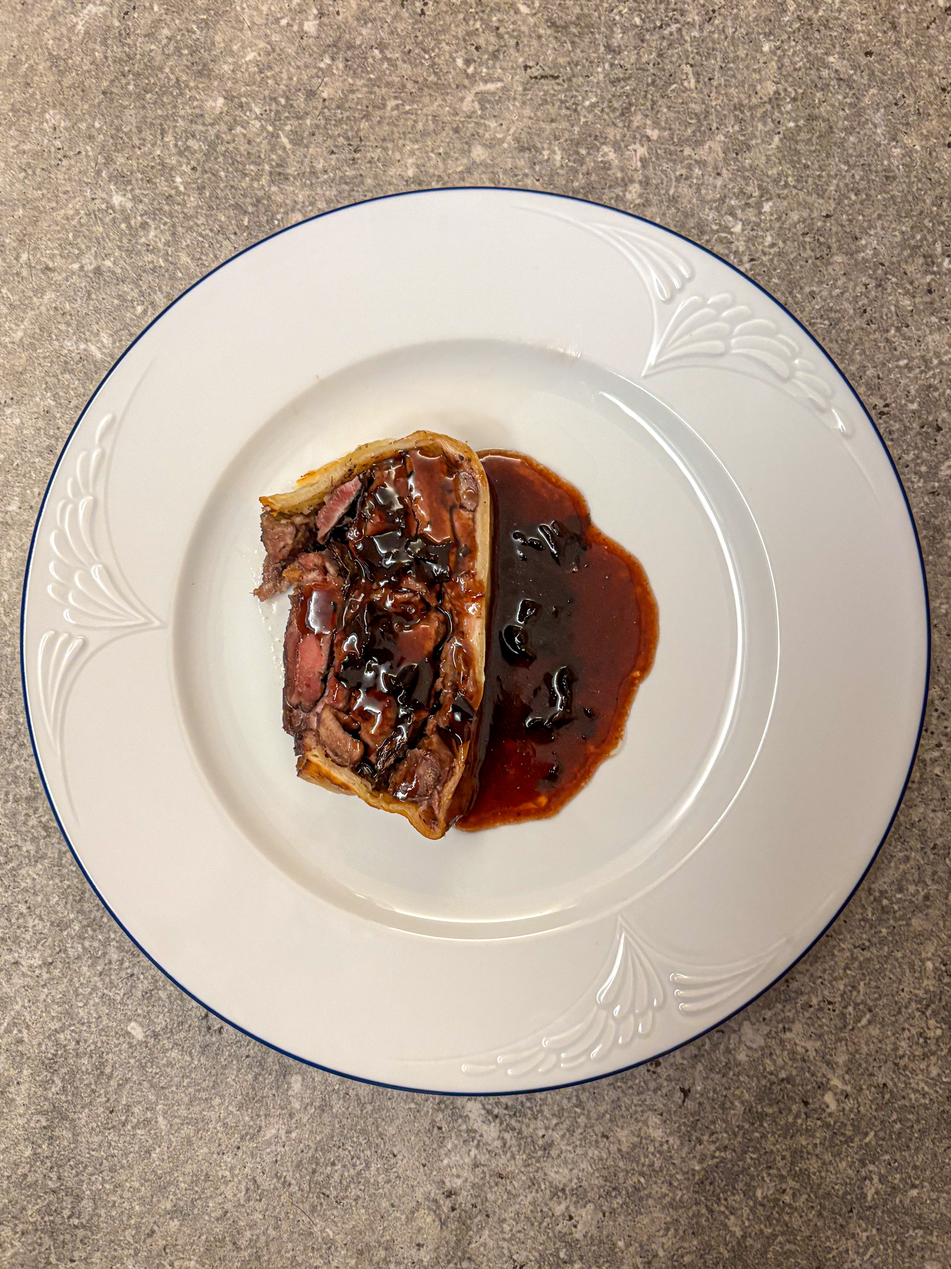 TERRINA DI ANATRA, FOIE GRAS E TORTUFO NERO CON SALSA AL MADEIRA