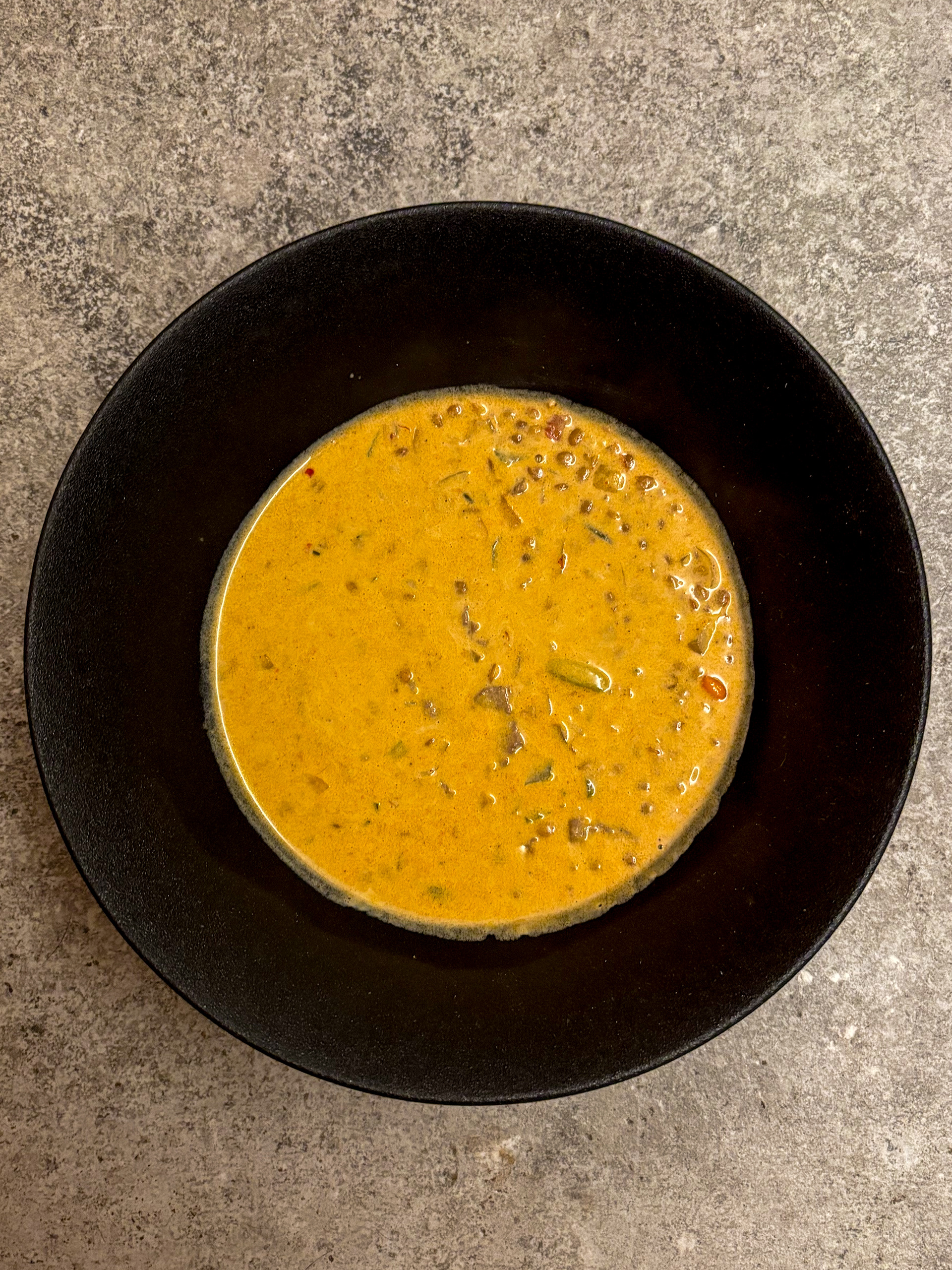 AGNELLO E LENTICCHIE IN LATTE DI COCCO ALL'INDIANA