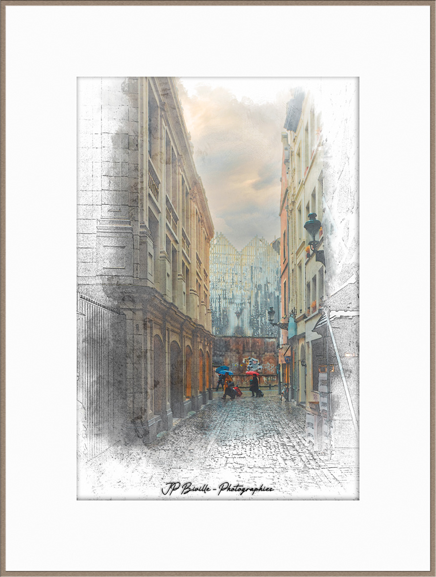 Soir, pluie, piétons - Bruxelles, Belgique