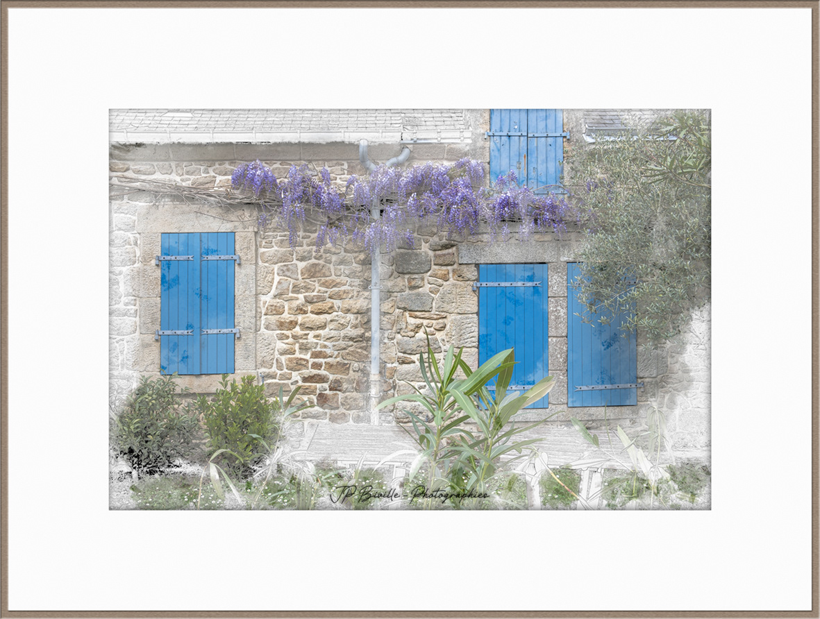 Glycine et volets bleus - Kerners, Morbihan