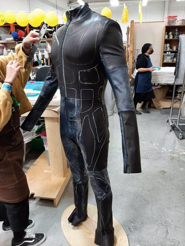 Beacon suit after the fitting, each muscle groups have been mapped out