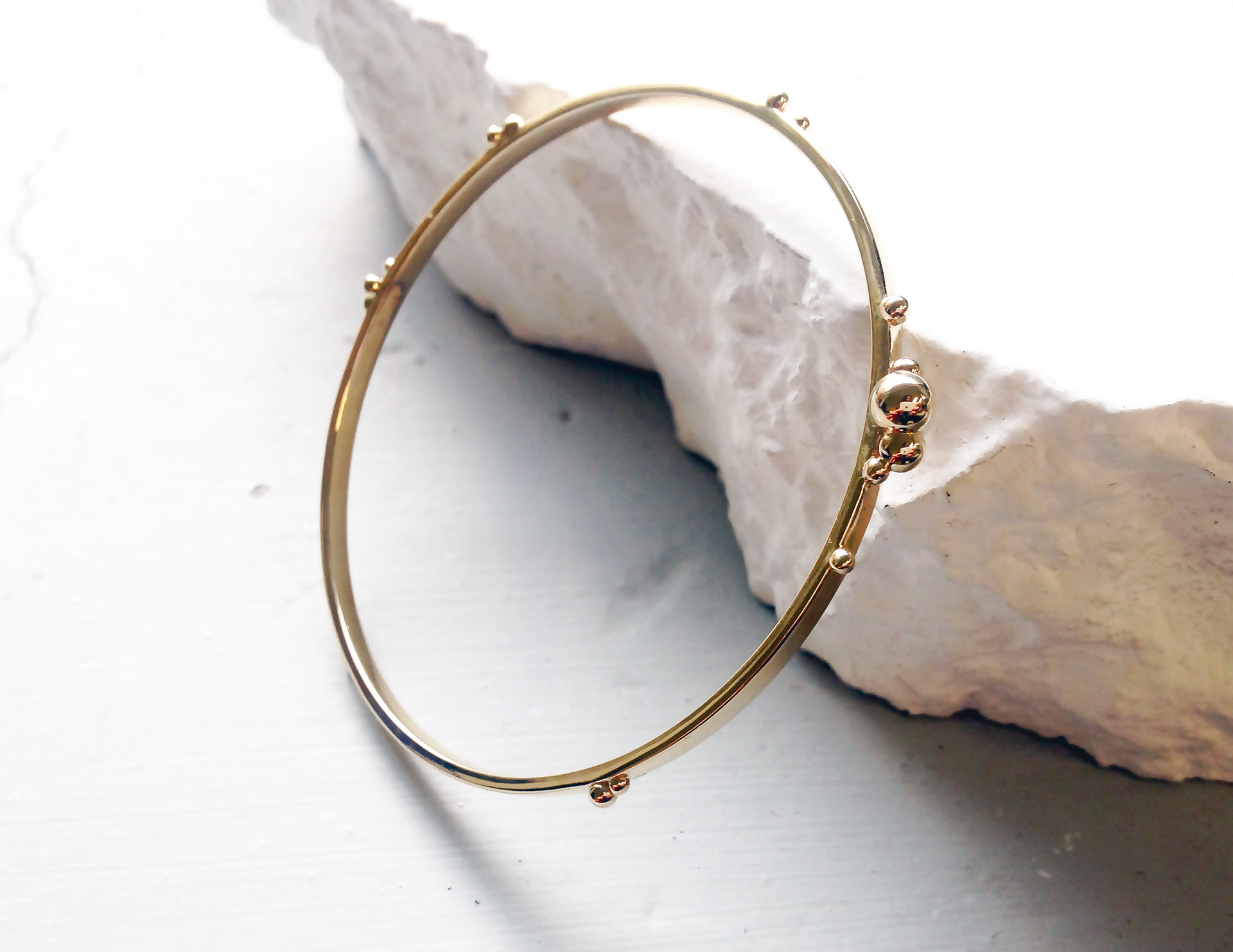 Recycled 14Kk unique Bubbles bangle ❤️