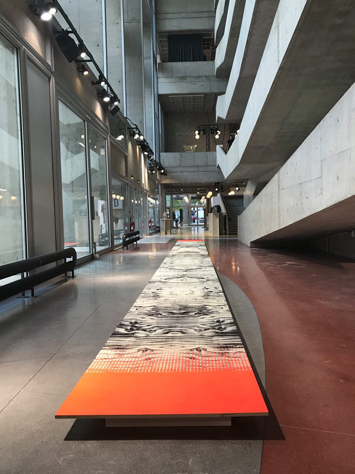 FFF F FFBF EEE E EEFE, 1500 x 100 x 1,8 cm, screen-print on wood, Biennale Emergences, Centre Nationale de la Danse, 2018