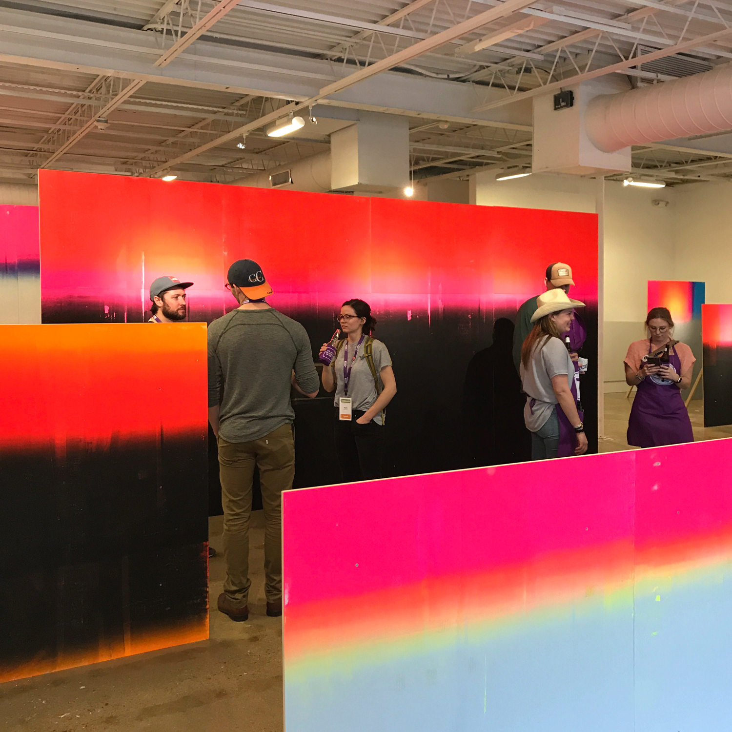 "No no no no I want you to be wide awake and and hear details you've never heard before!", screen-print on plywood, 190 m2, Fort Worth Contemporary Arts, 2019, TX, USA