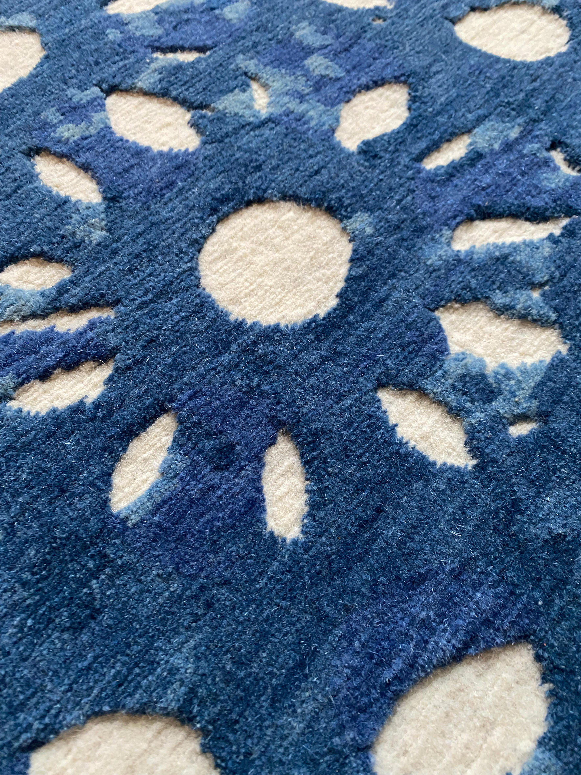 Mosaïque de Velour, ed. of 3, hand-knottet in Nepal, 400 x 300 m, 2022