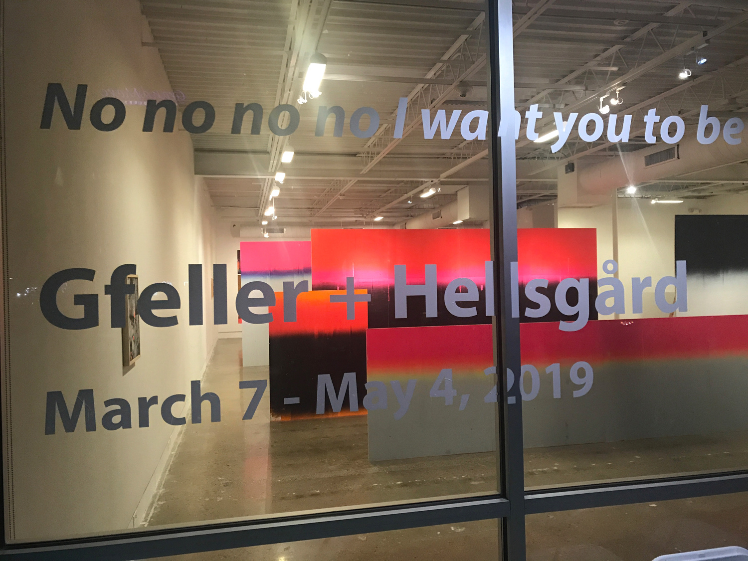 "No no no no I want you to be wide awake and and hear details you've never heard before!", screen-print on plywood, 190 m2, Fort Worth Contemporary Arts, 2019, TX, USA