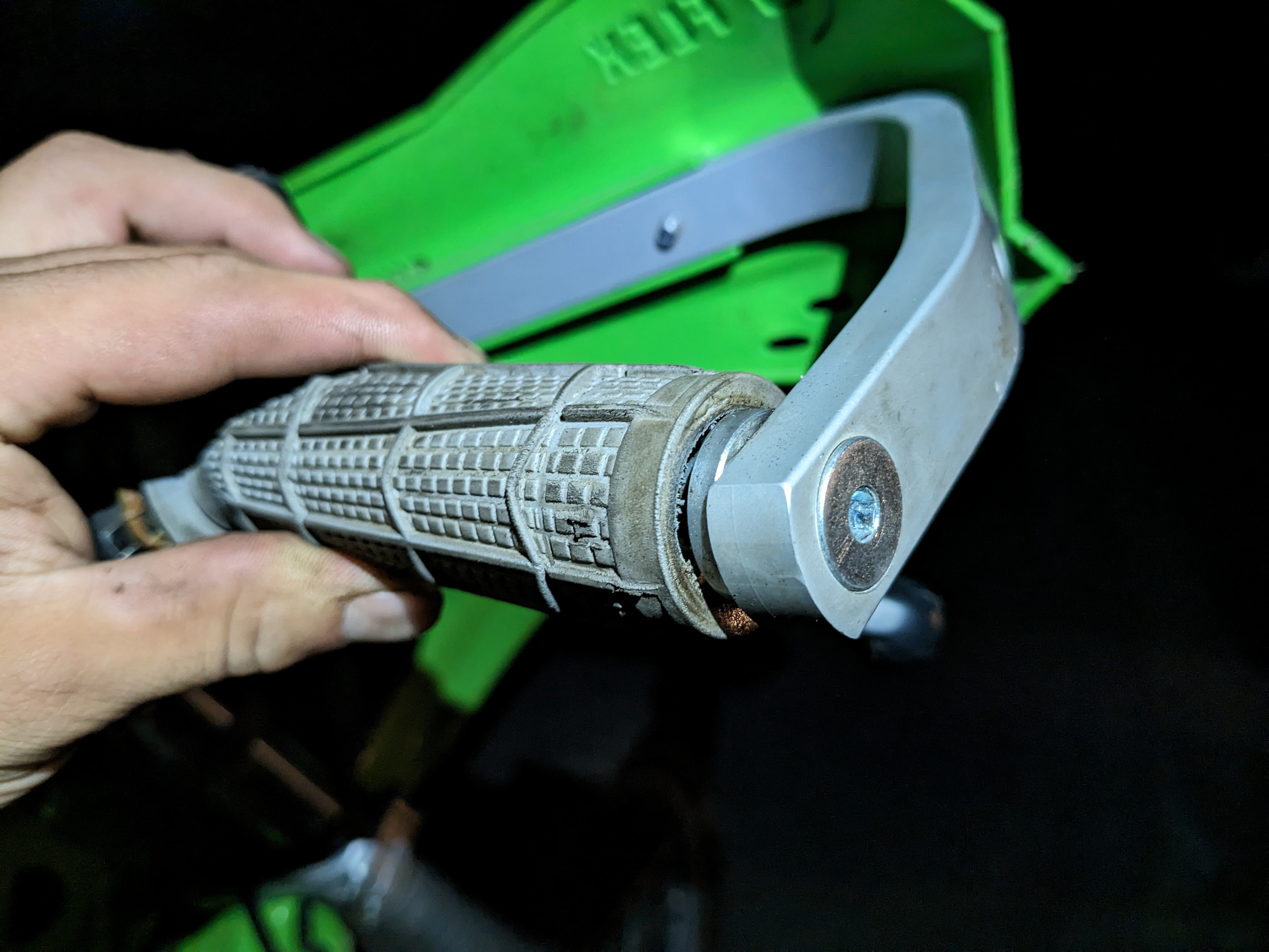 Fix sticky throttle.