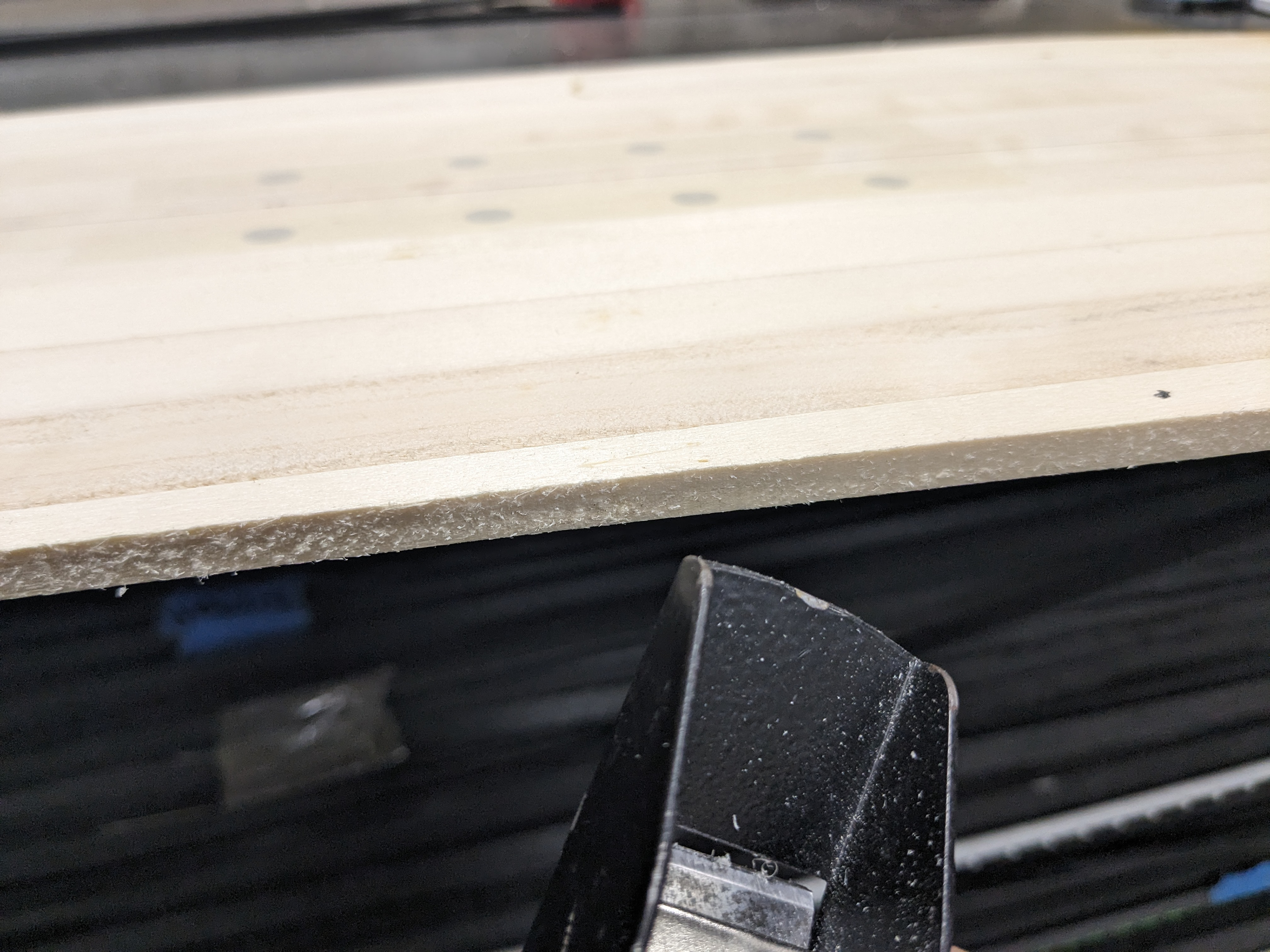Planing the core edge smooth.